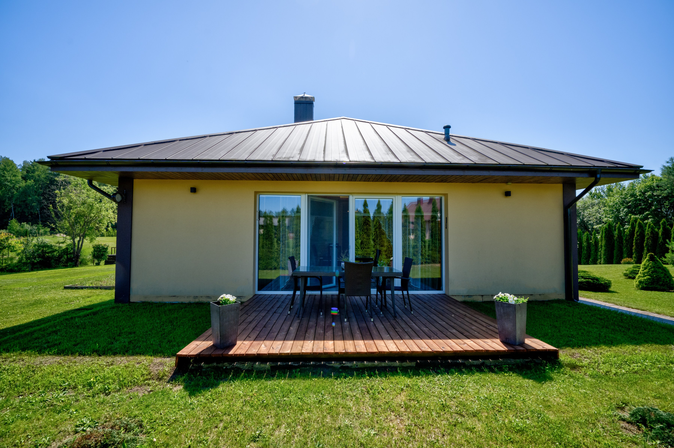 Žudiškių k. Ežero g. 70, Rešes sen. Elina Sapiega fotografė Vilniuje