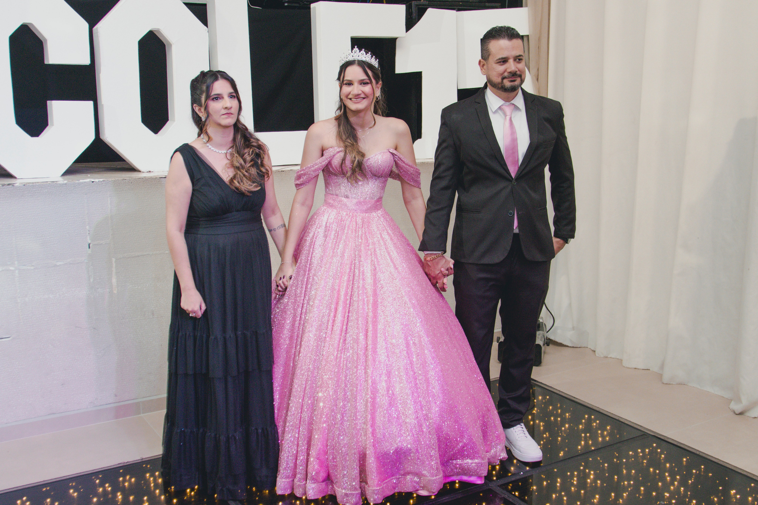 15 ANOS DE NICOLE. Fotógrafos de casamento. empresas, família em Catanduva SP e região, Casal Gonçales