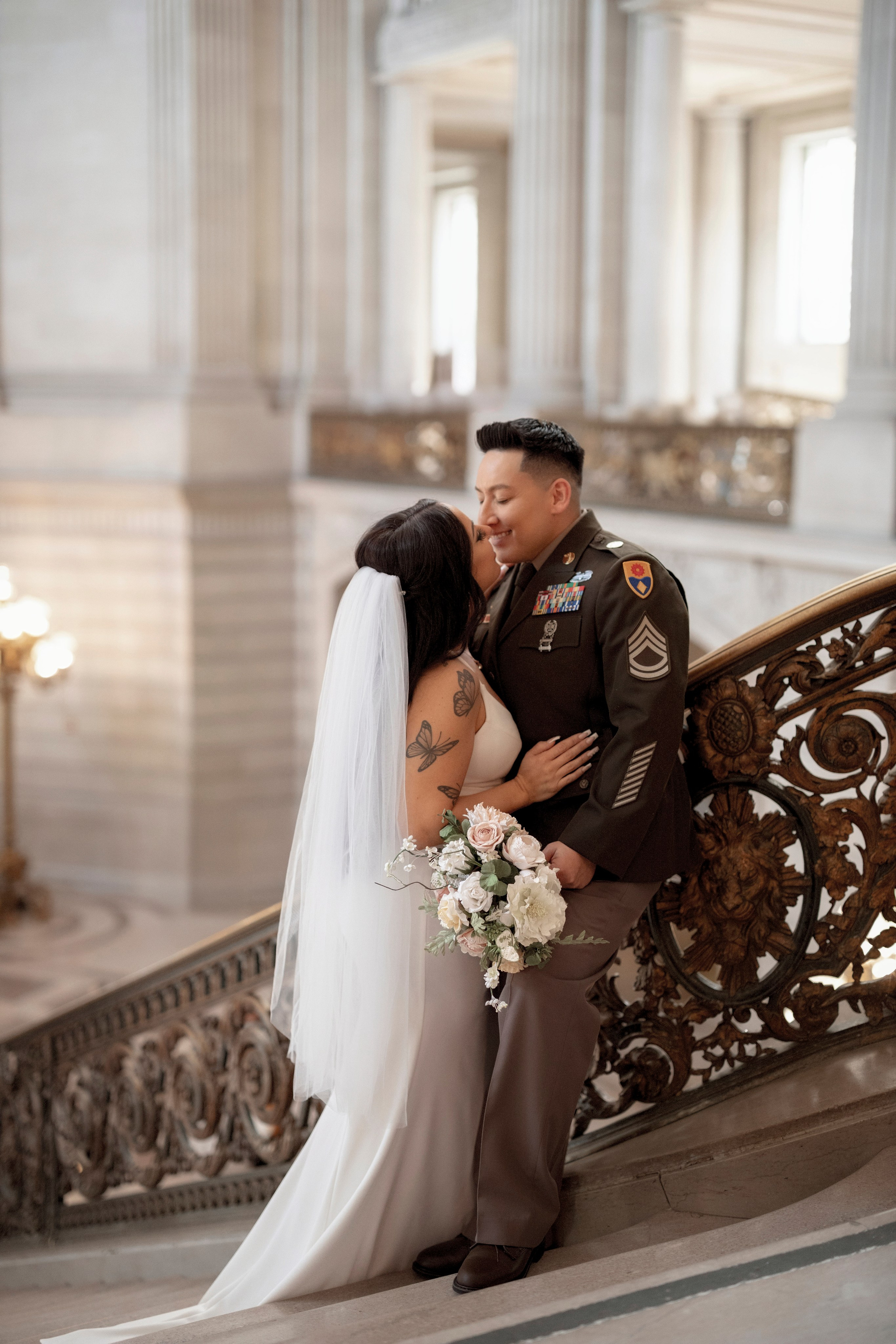 SF City Hall Wedding. Bay Area Photographer: family, maternity, love story, wedding