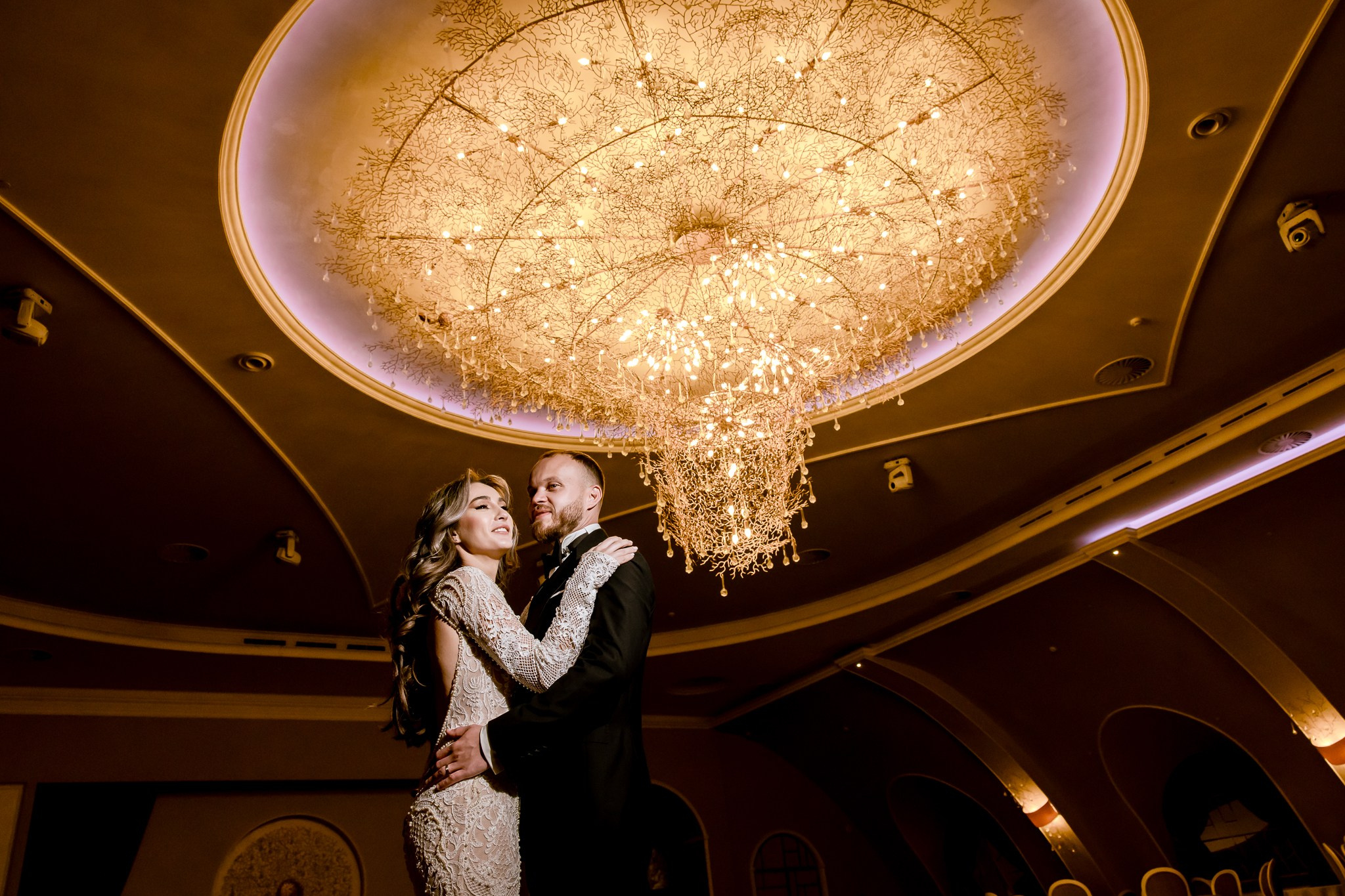 Nuntă & Save the date. Portré 📸 Photographer | Newborn photos • Maternity photos • Engagements • Weddings • Events • Portraits • Families • Birthdays • Parties