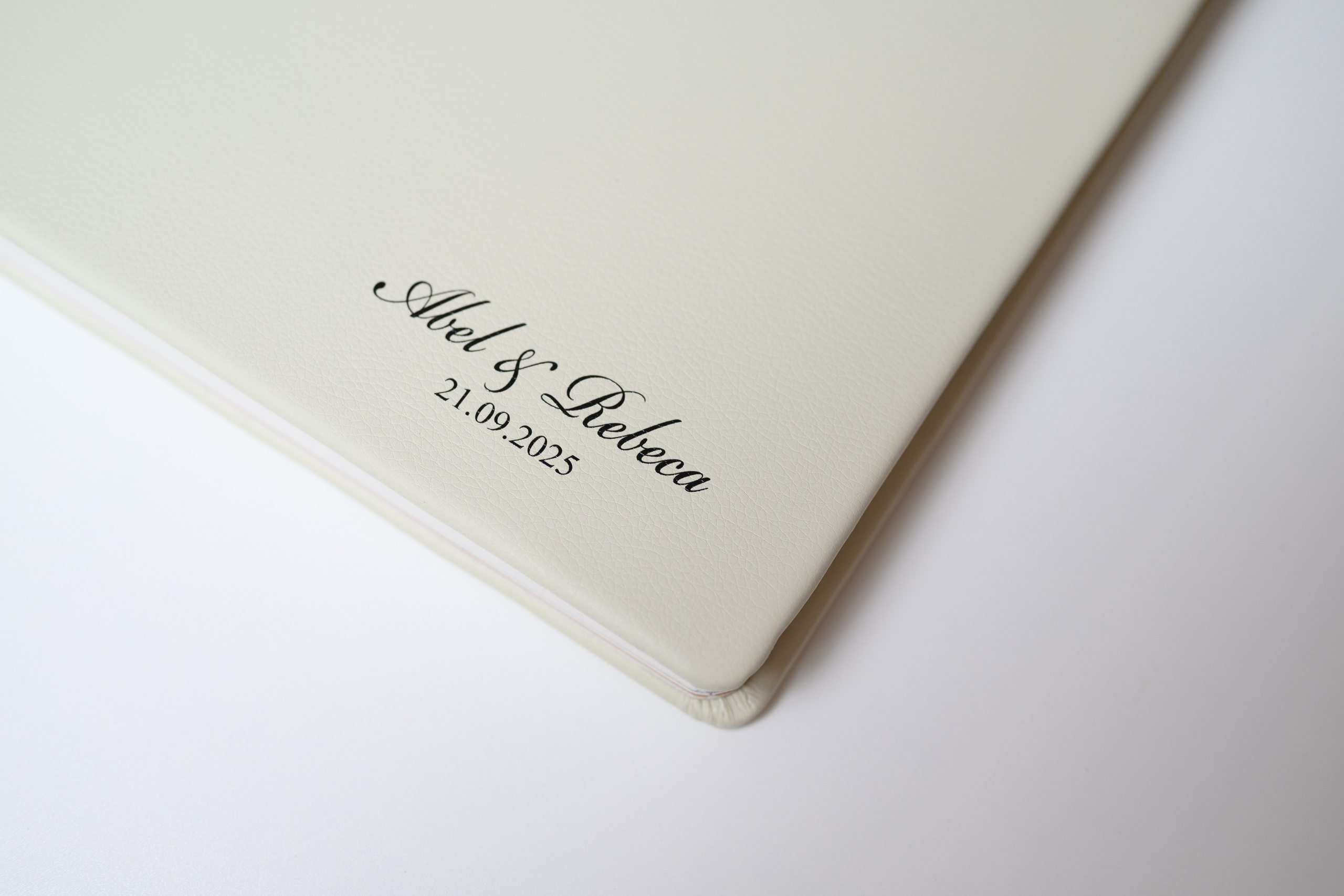 Albume foto - Wedding Box din lemn. Valentin Melen - fotograf de nunta 🤍