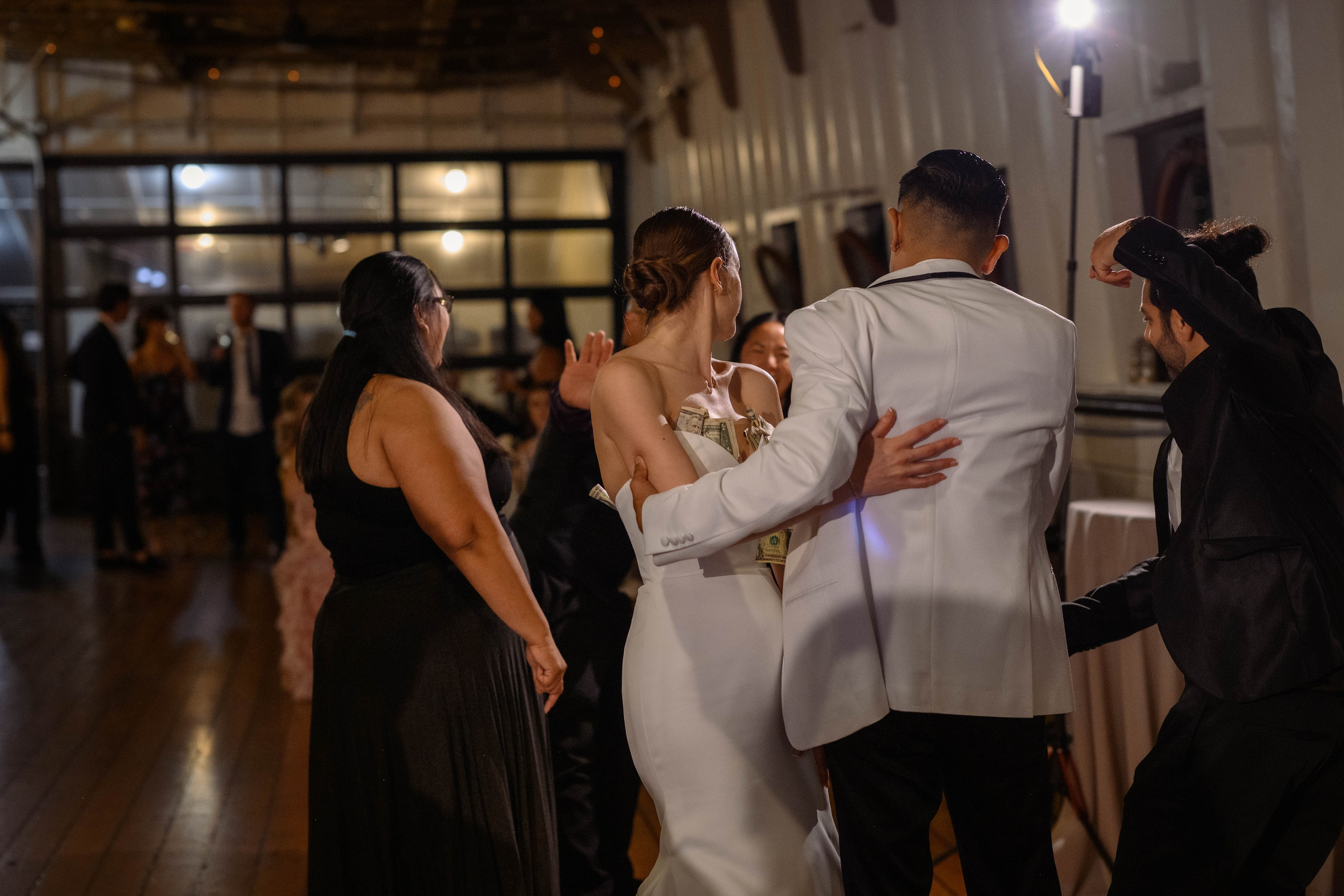 Kevin & Katie. Wedding & portrait photography in the Seattle Area. Helen Michelle photographer