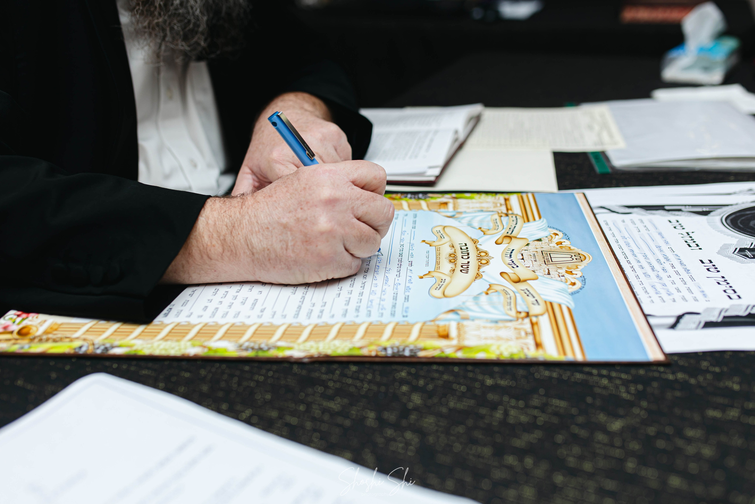 Velvet Moments. Https://shi-photo.com/