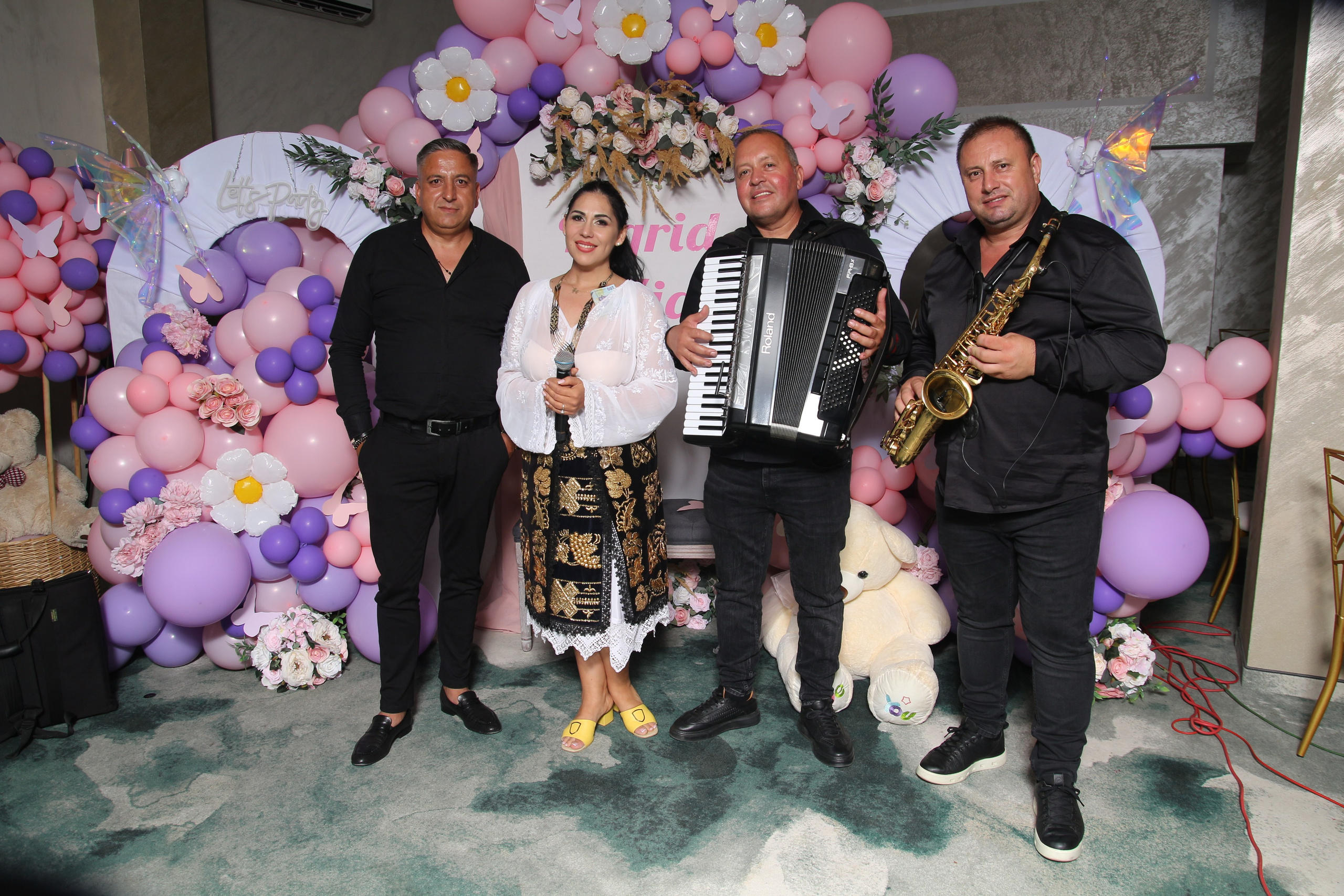 BYZO MEDIA. PETRU BYZO - family and children photographer in ROMANIA