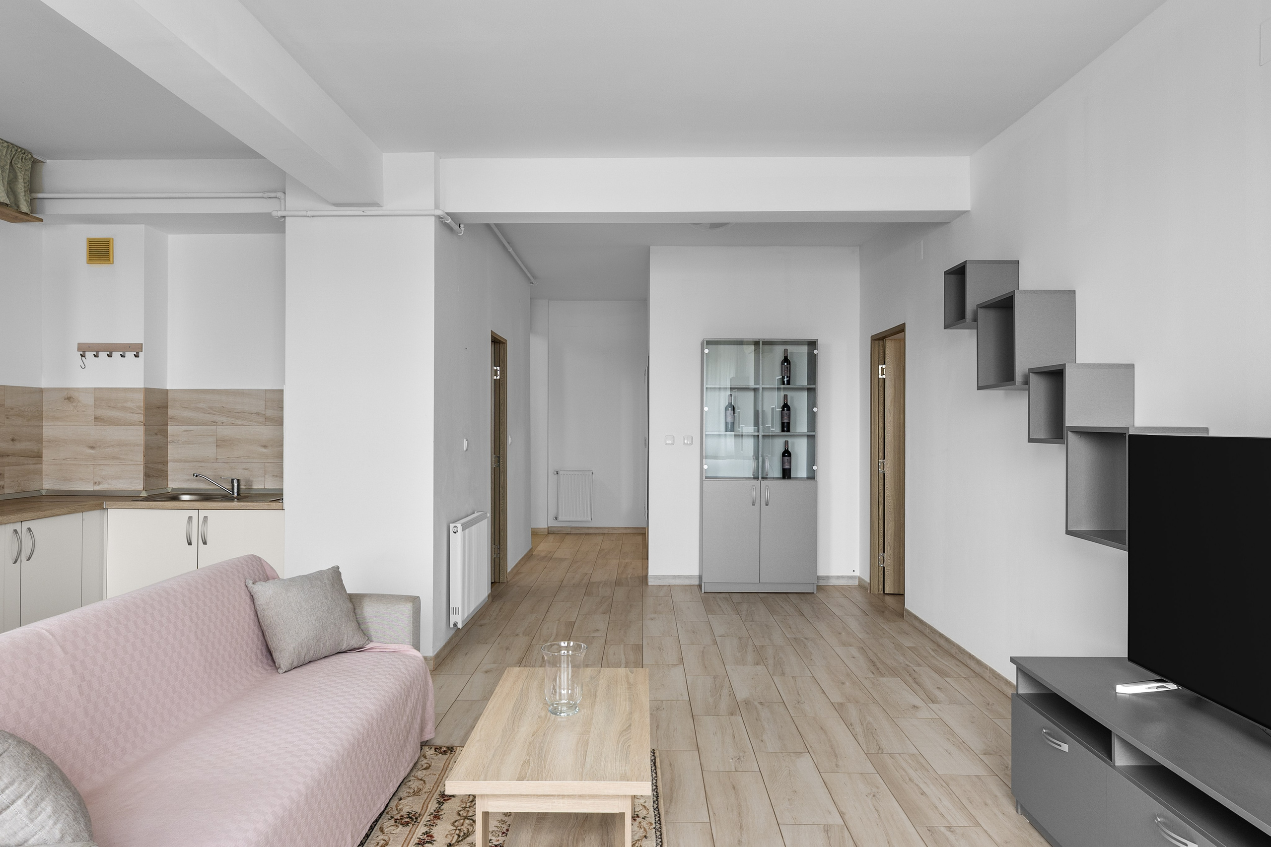INTERIOR - REALESTATE. Samuel Ciobanu