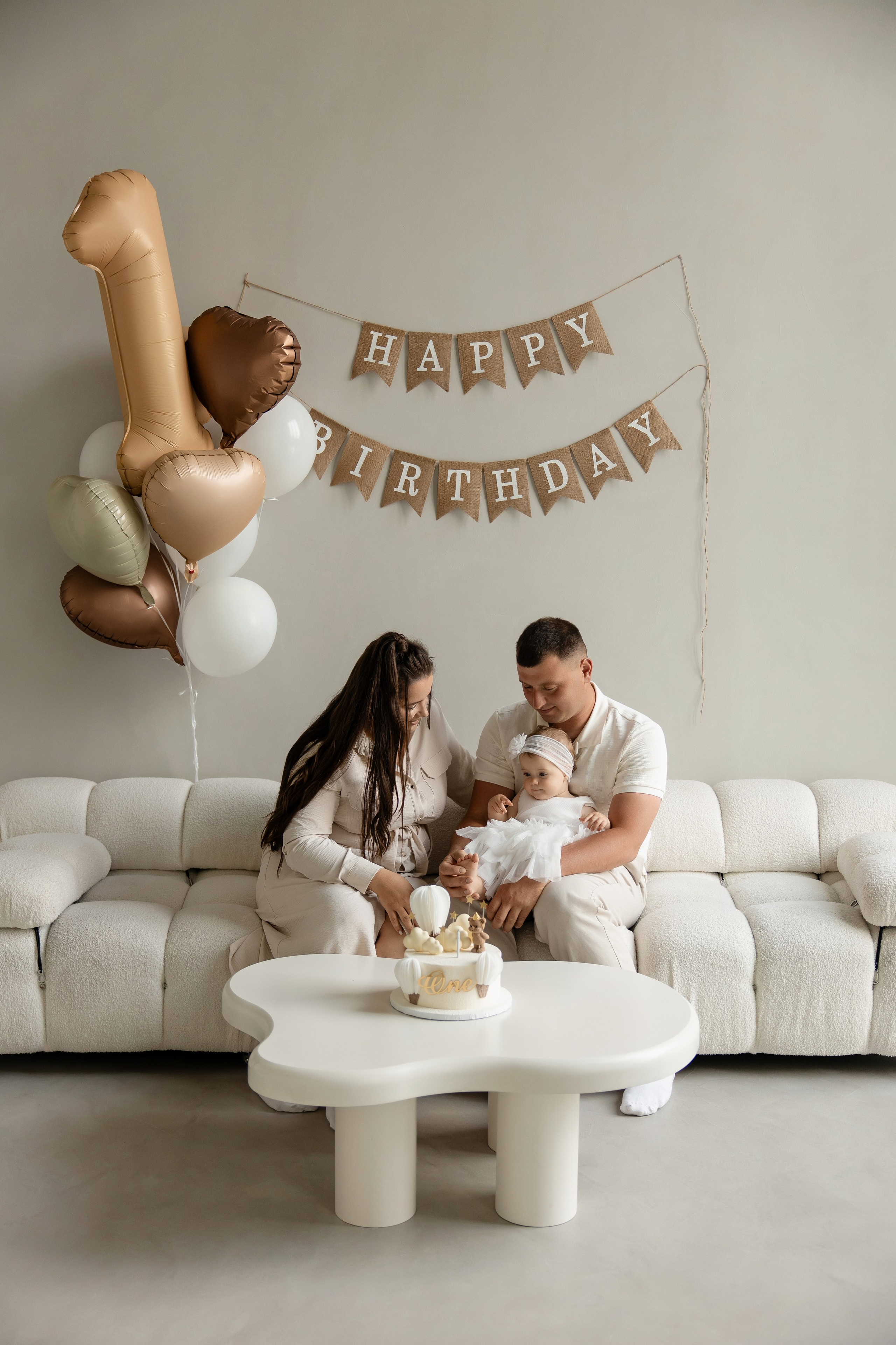 Варя 1 рік. Весільний, сімейний фотограф Варшава