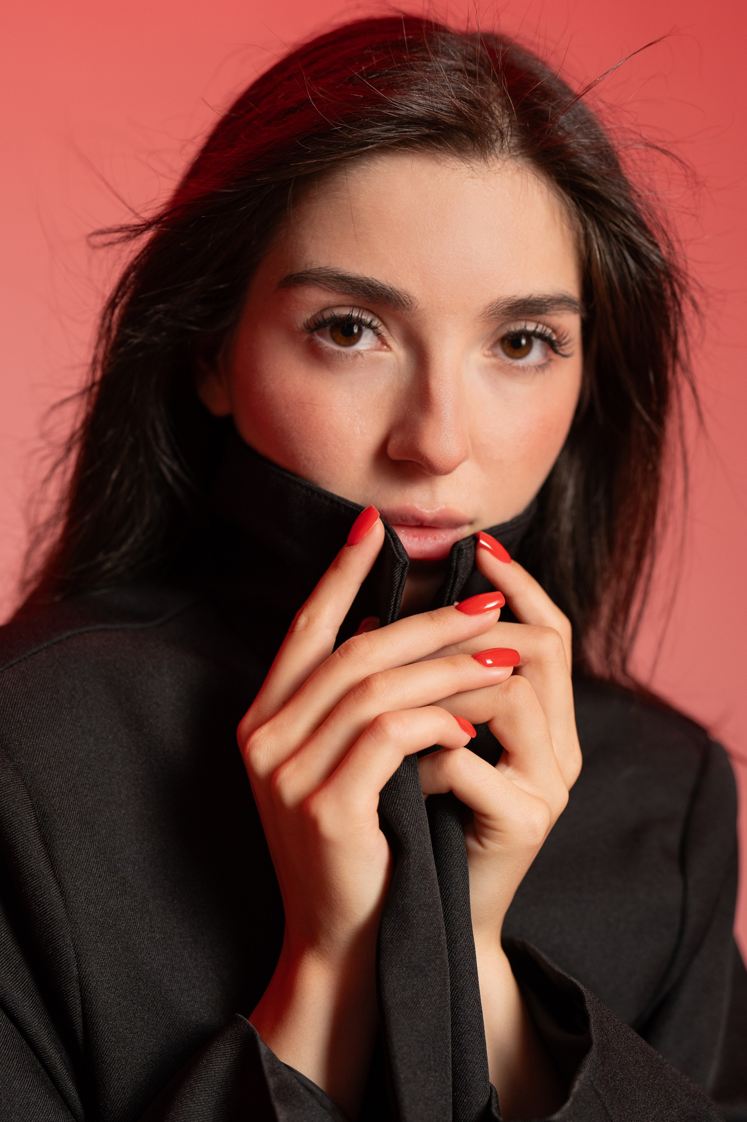 Where Beauty Blooms. Family & fashion photographer in Doha