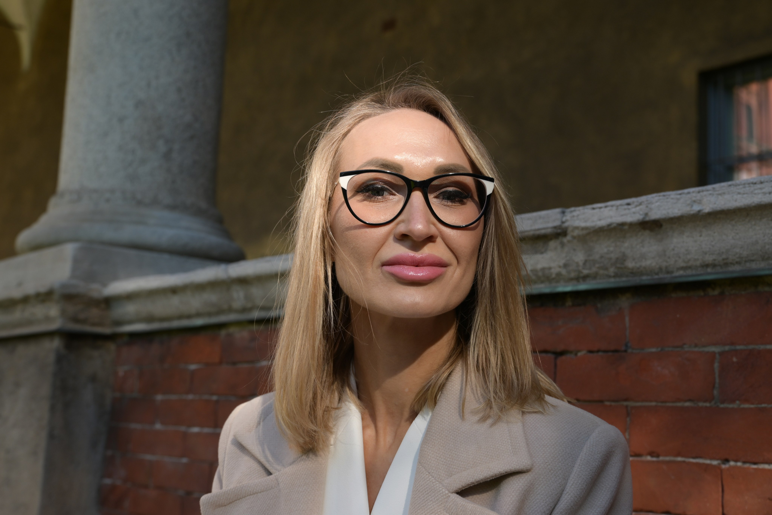 POLINA RITRATTO BUSINESS PSICOLOGO SPECIALIZZATO IN RELAZIONI