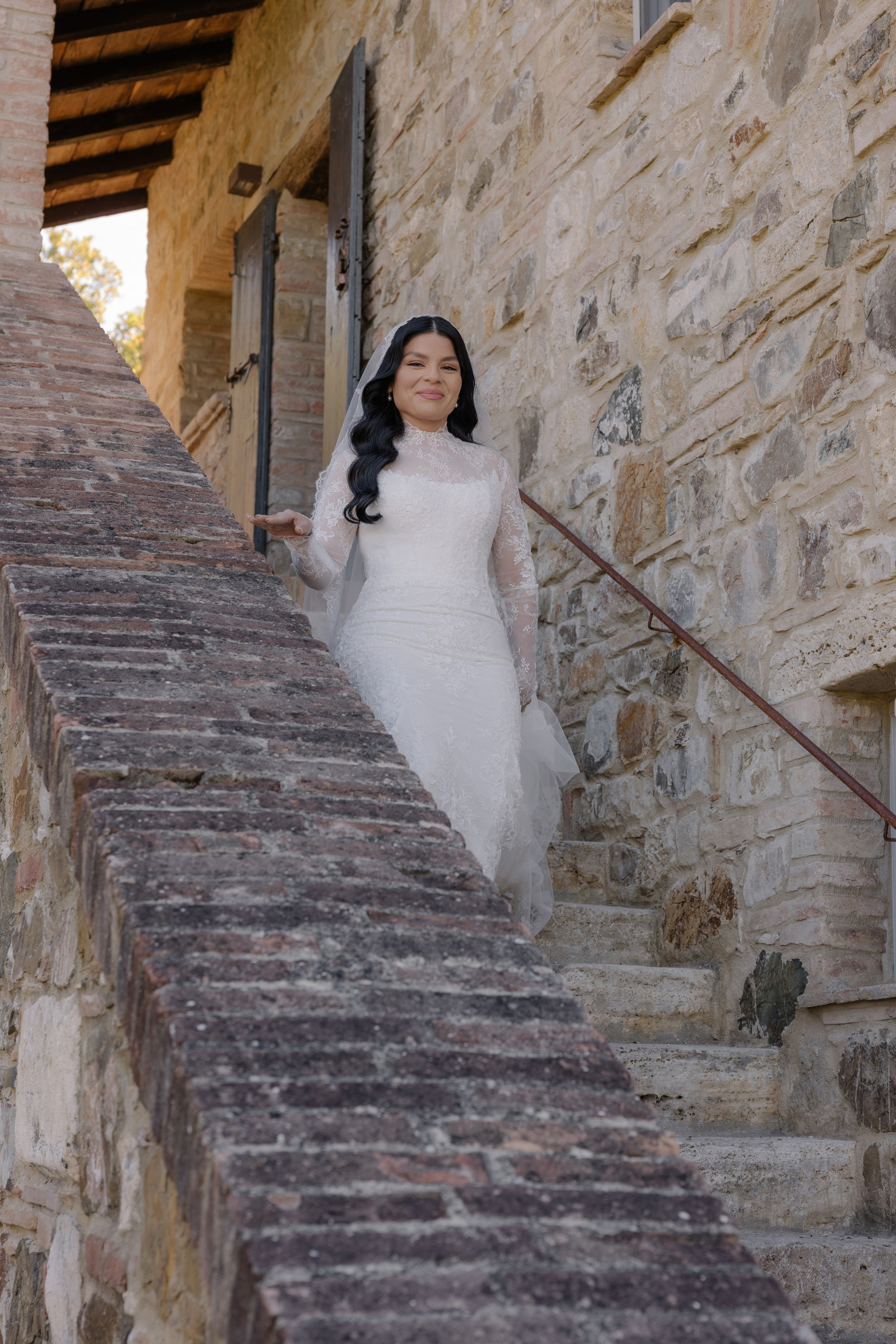 Mitcell&Melanie digital. Wedding photographer Italy