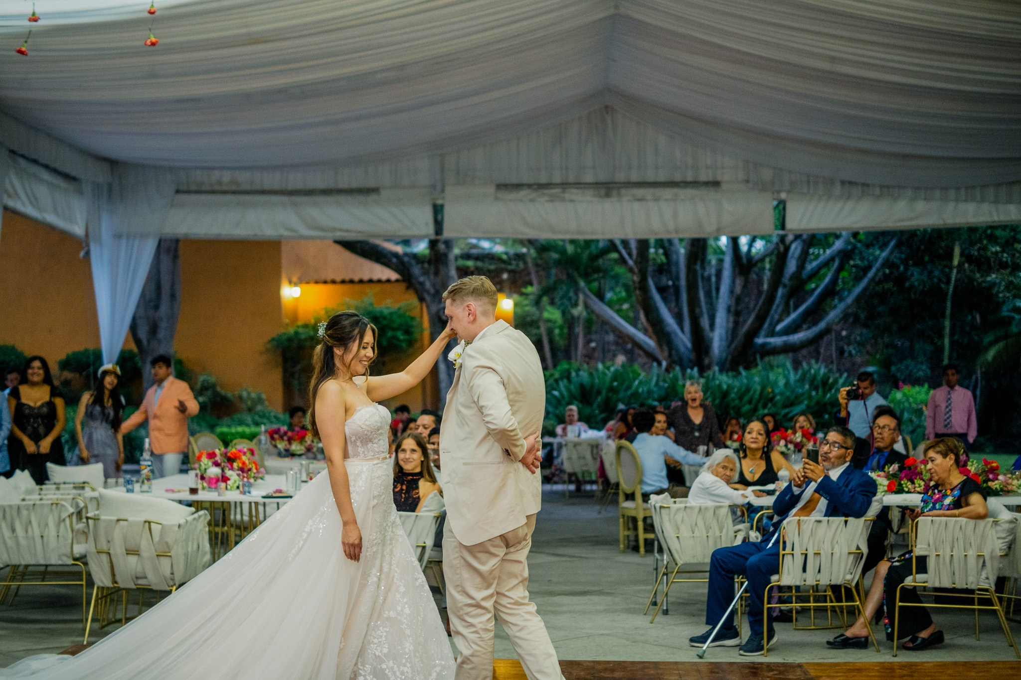 Abril & Dylan / Morelos. Wedding and family photographer in Mexico City