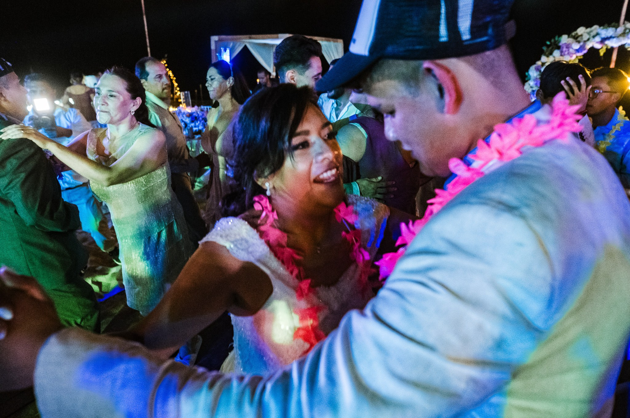 Lupita y Abel / Puerto Vallarta. Wedding and family photographer in Mexico City