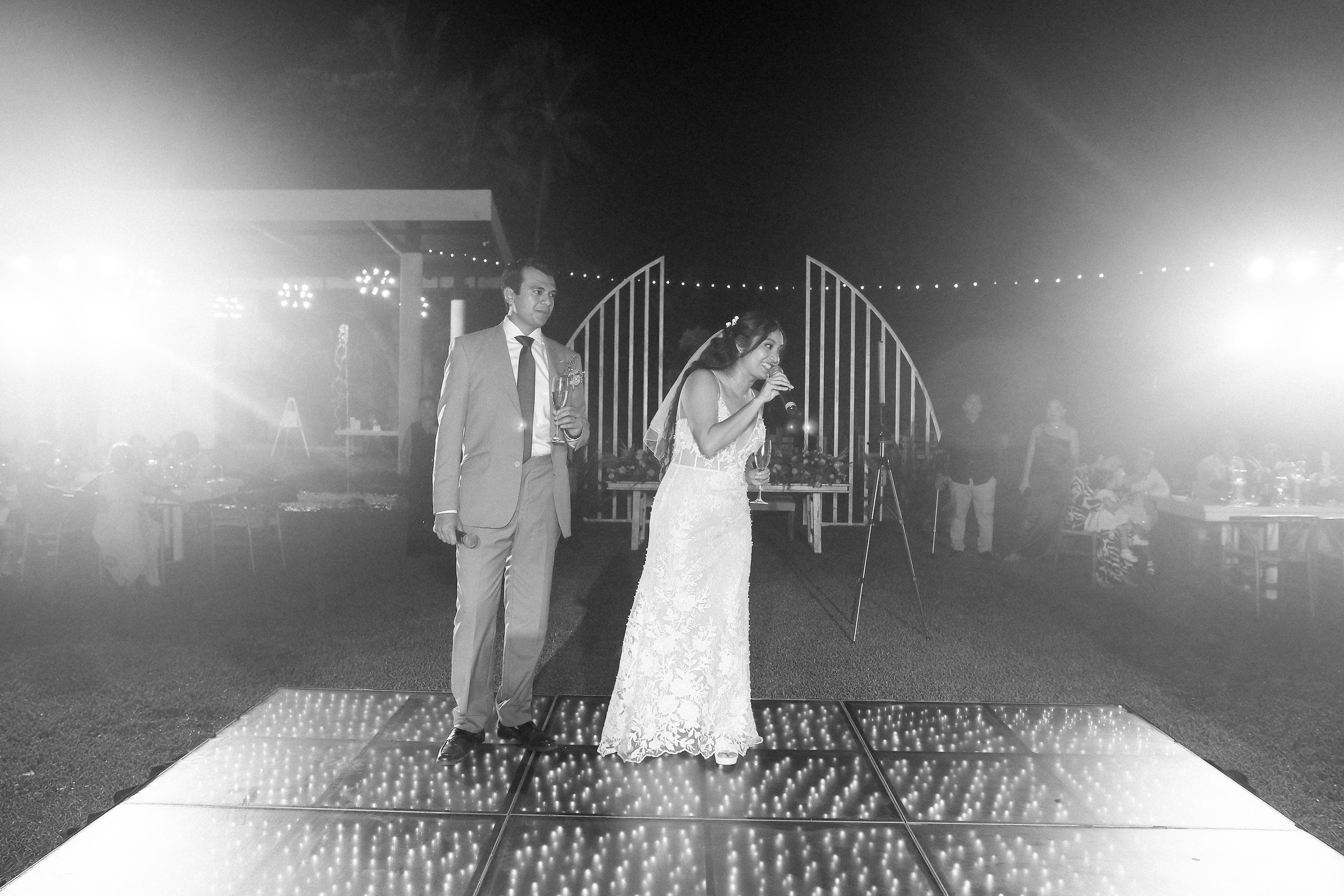 Ney & Cris / Acapulco. Wedding and family photographer in Mexico City