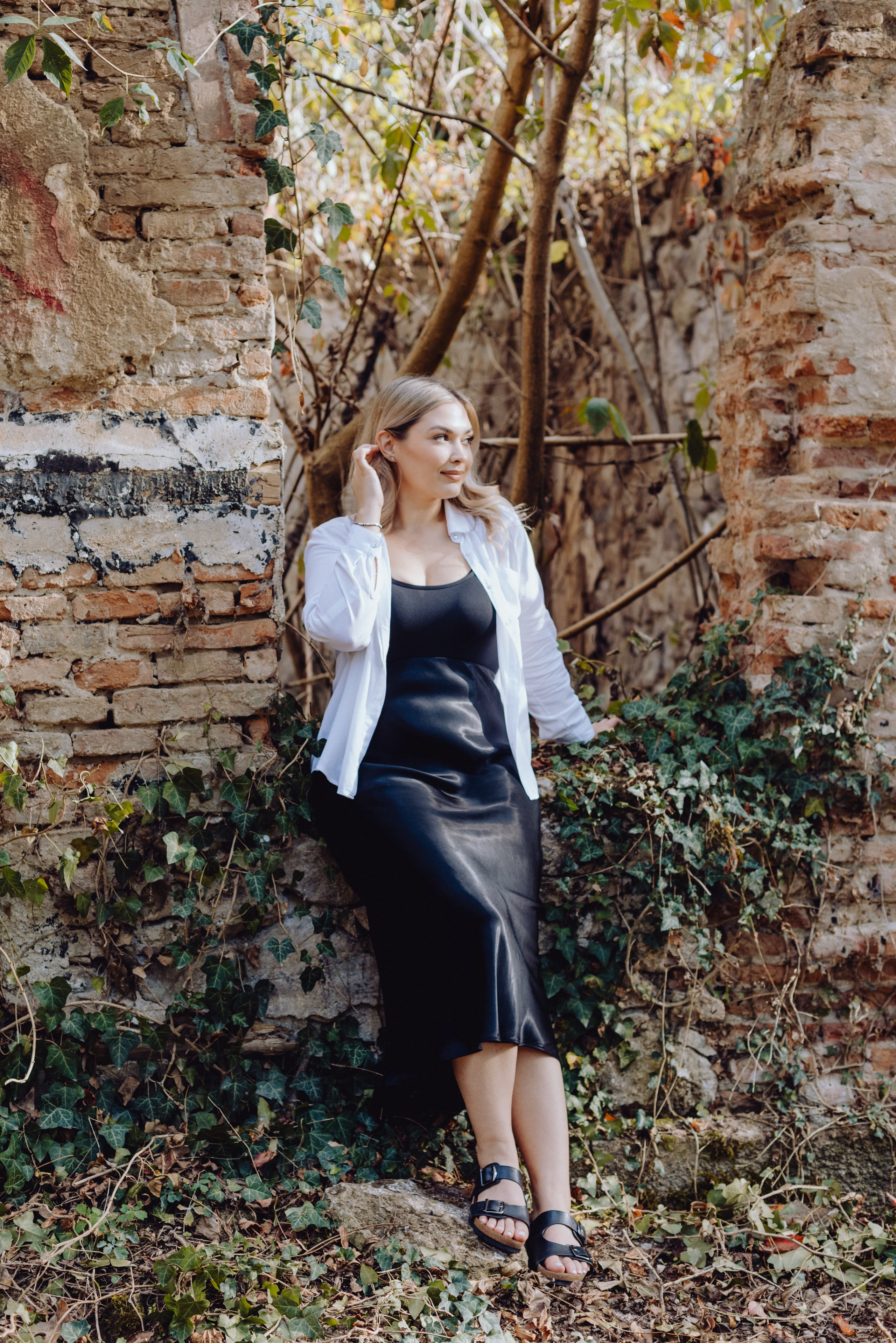 Robert & Alexandra. Wedding & couple photographer from Romania Rut Vetan