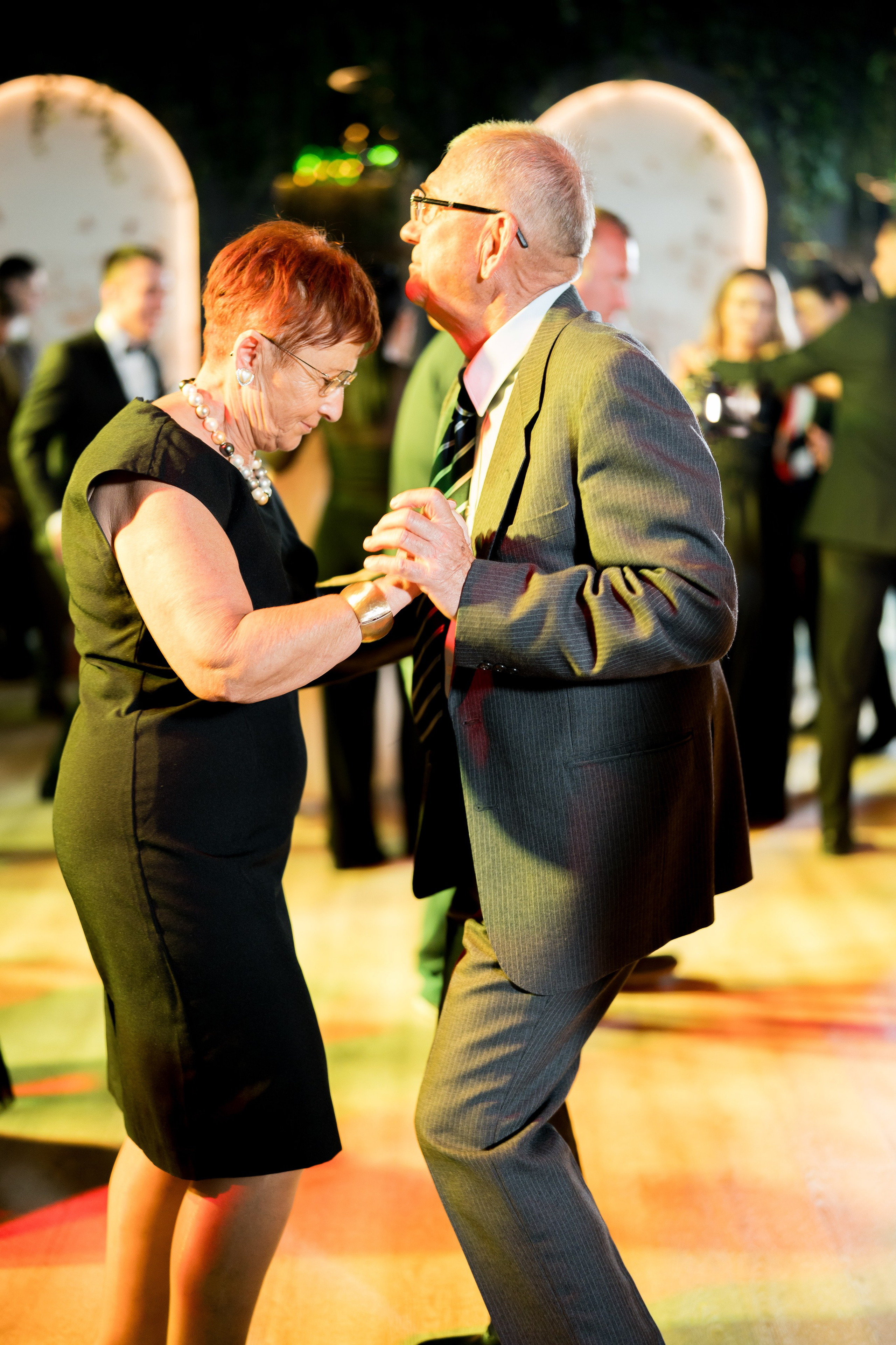 PARTY. Gabriel Florea — Fotograf nuntă București