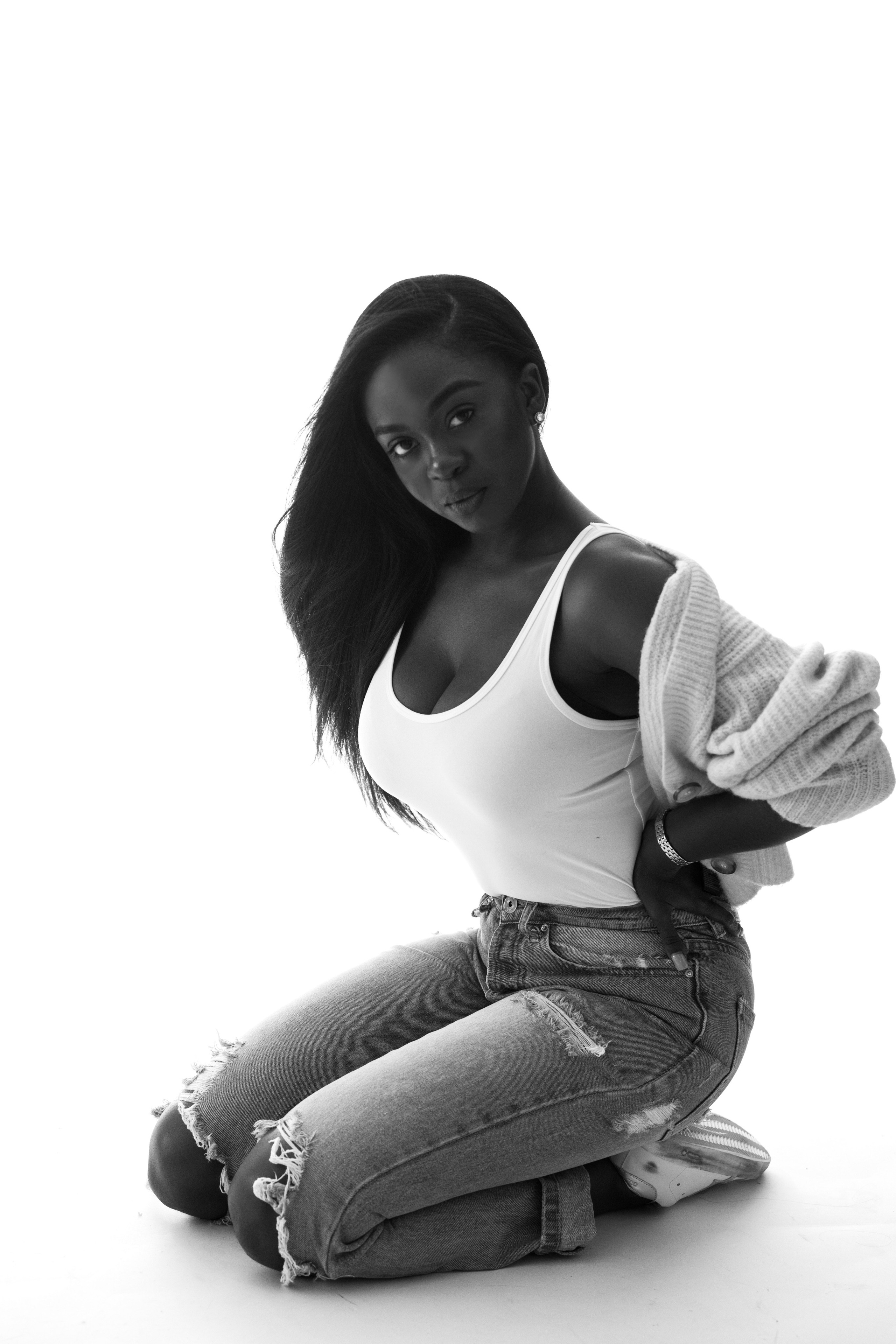 Danielle. Wedding, maternity and family photographer in Charlotte Tasha Minn