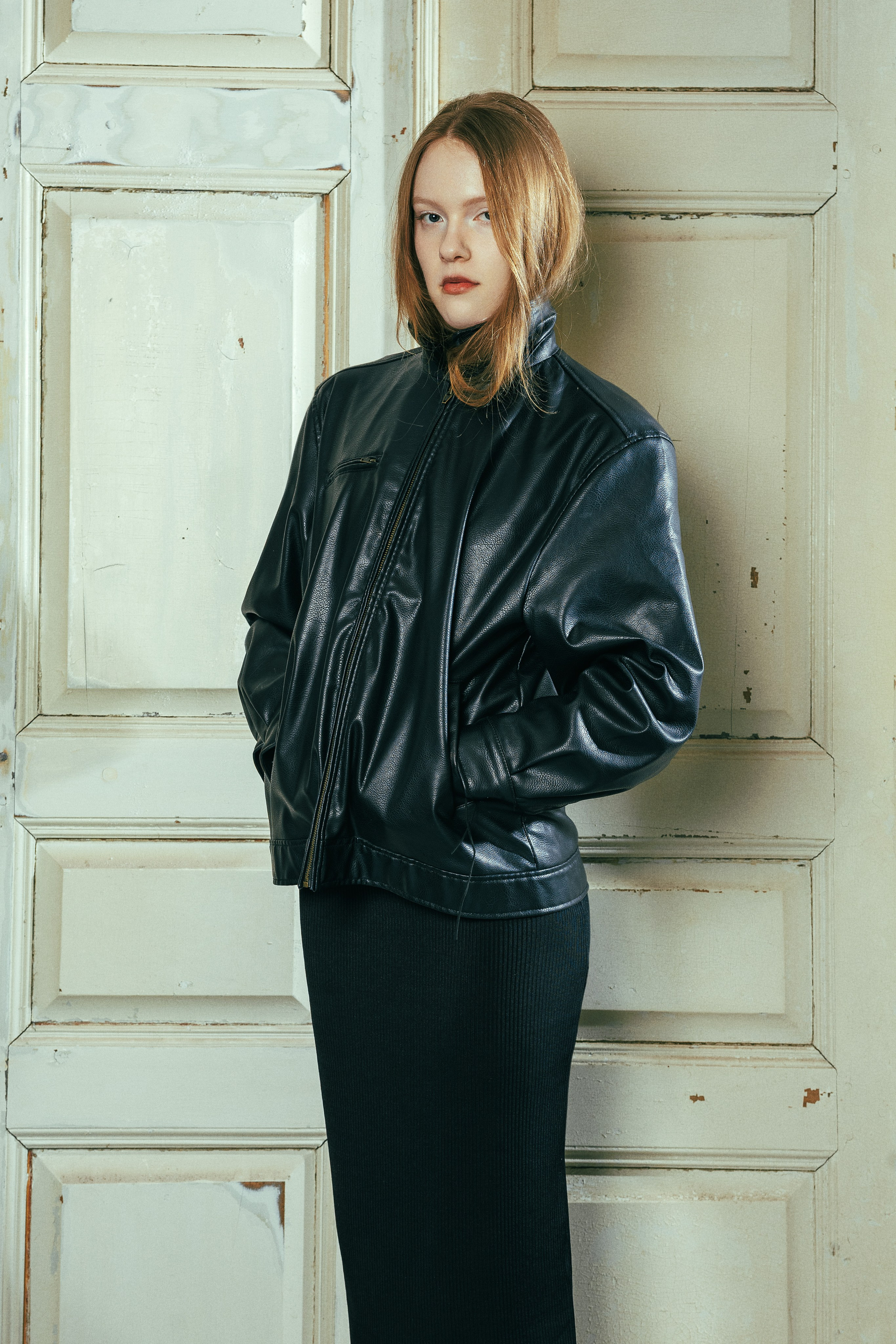 Mallikansiokuvaus. Valokuvaaja Lahti, Helsinki Elena Salonen