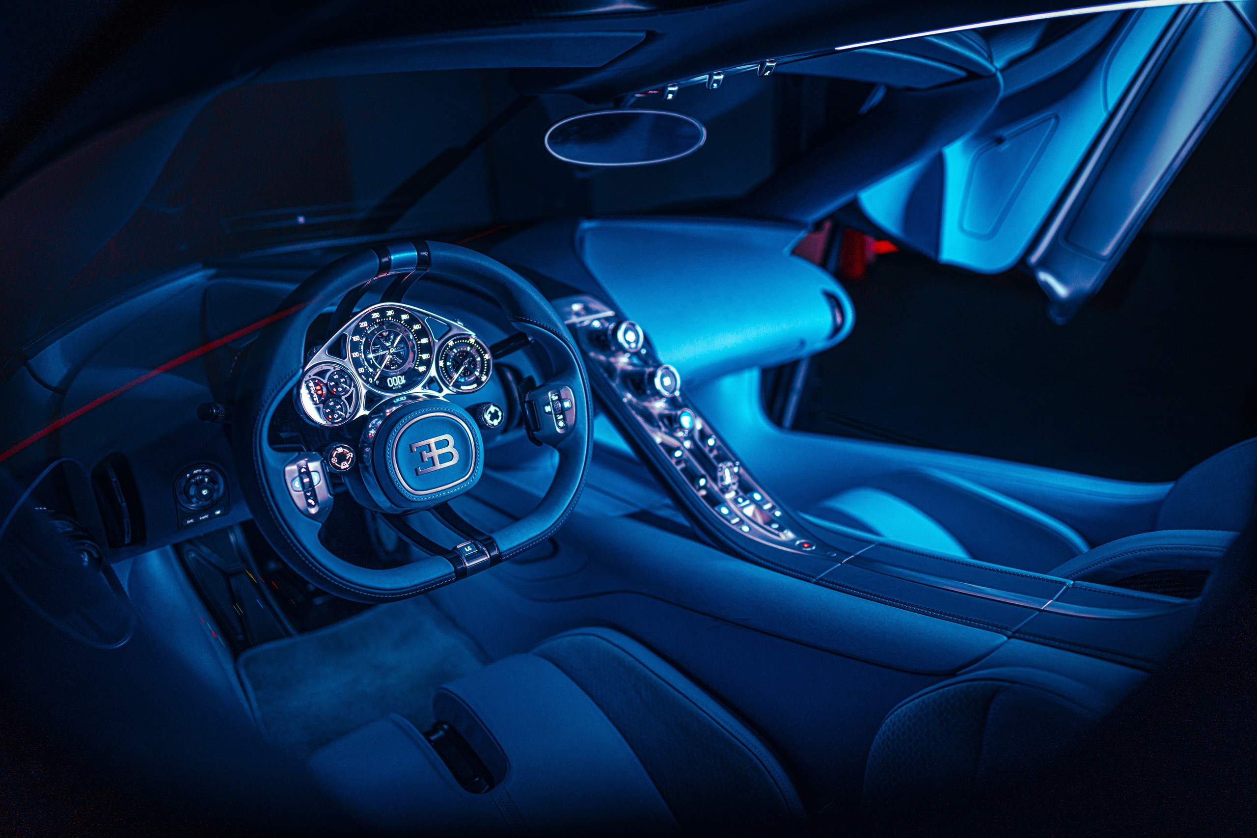 BUGATTI. WORLDWIDE COMMERCIAL AUTOMOTIVE PHOTOGRAPHER