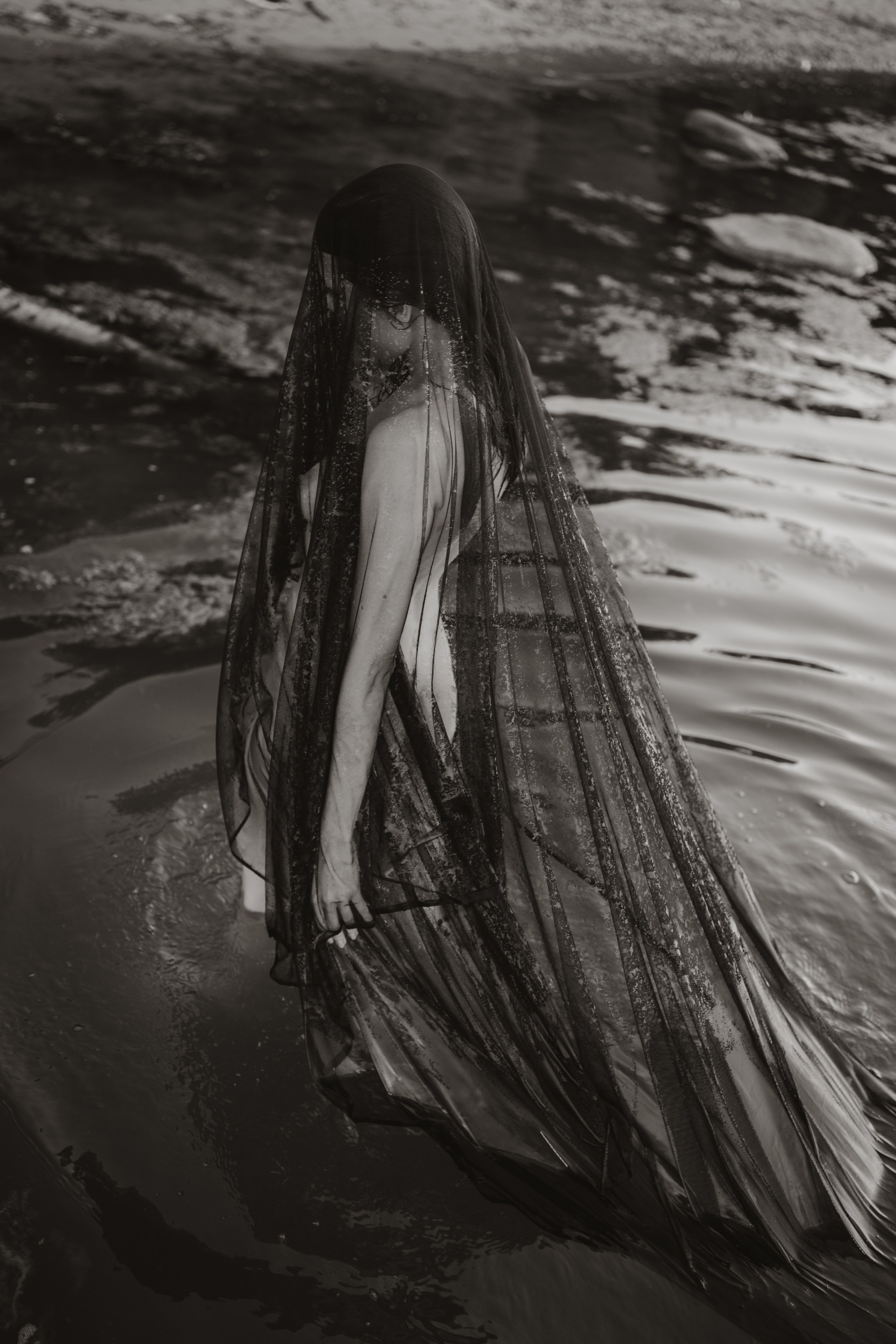 The water and salt that built her. Anna Chekryshova — Authorial Portrait Photographer in Tallinn