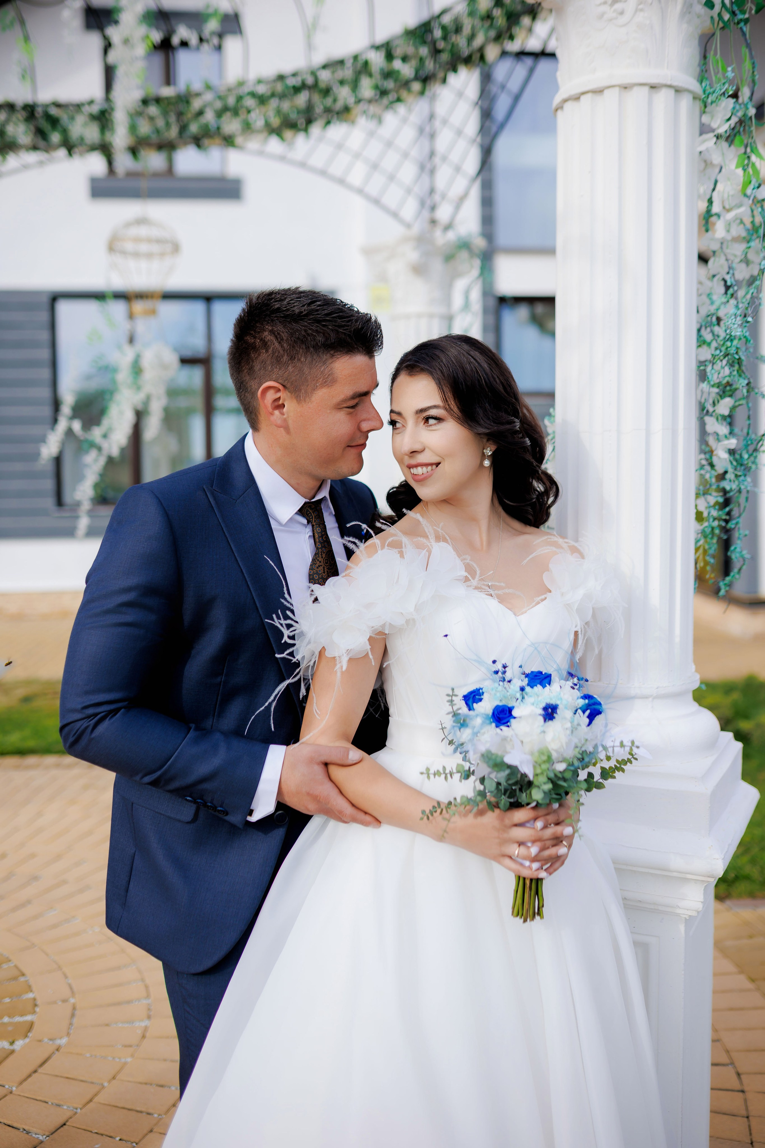 Loredana & Emilian – Ziua Nunții | Videografie - fotografie Botez Suceava, Iași, Botoșani. Servicii foto-video profesionale, pentru momente de neuitat