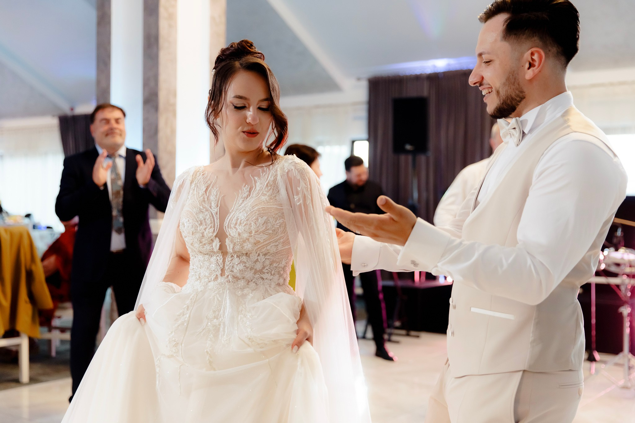 Ioana & Ionuț | Nuntă de poveste la Păstrăvăria Poiana din Mălini județul Suceava. Servicii foto-video profesionale, pentru momente de neuitat