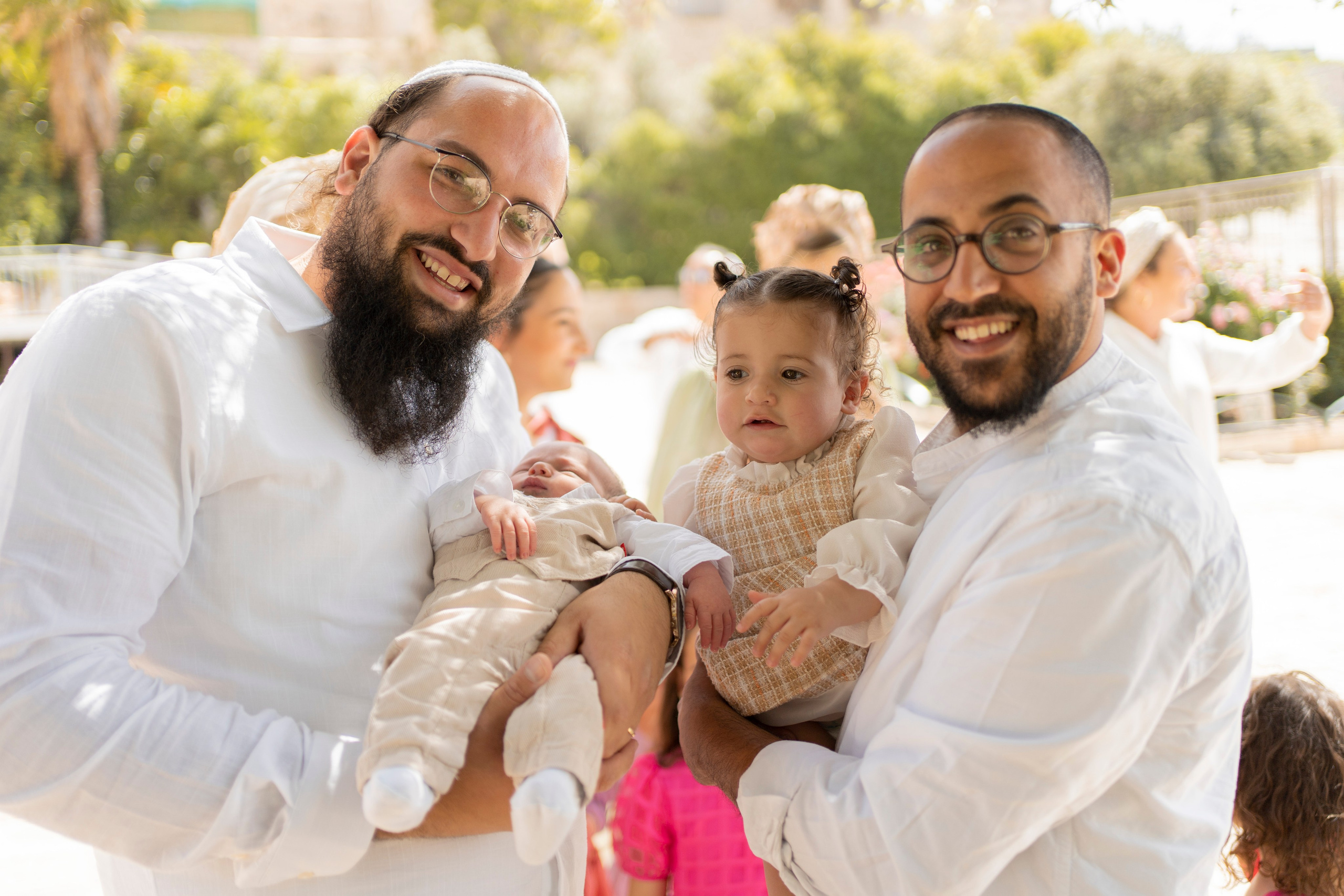 הברית של נחמן חזן. יוסף מזרחי צילום חתונה, ברית וזוגיות. צלם מקצועי שאוהב להוציא אתכם הכי יפים ברגעים הכי מרגשים