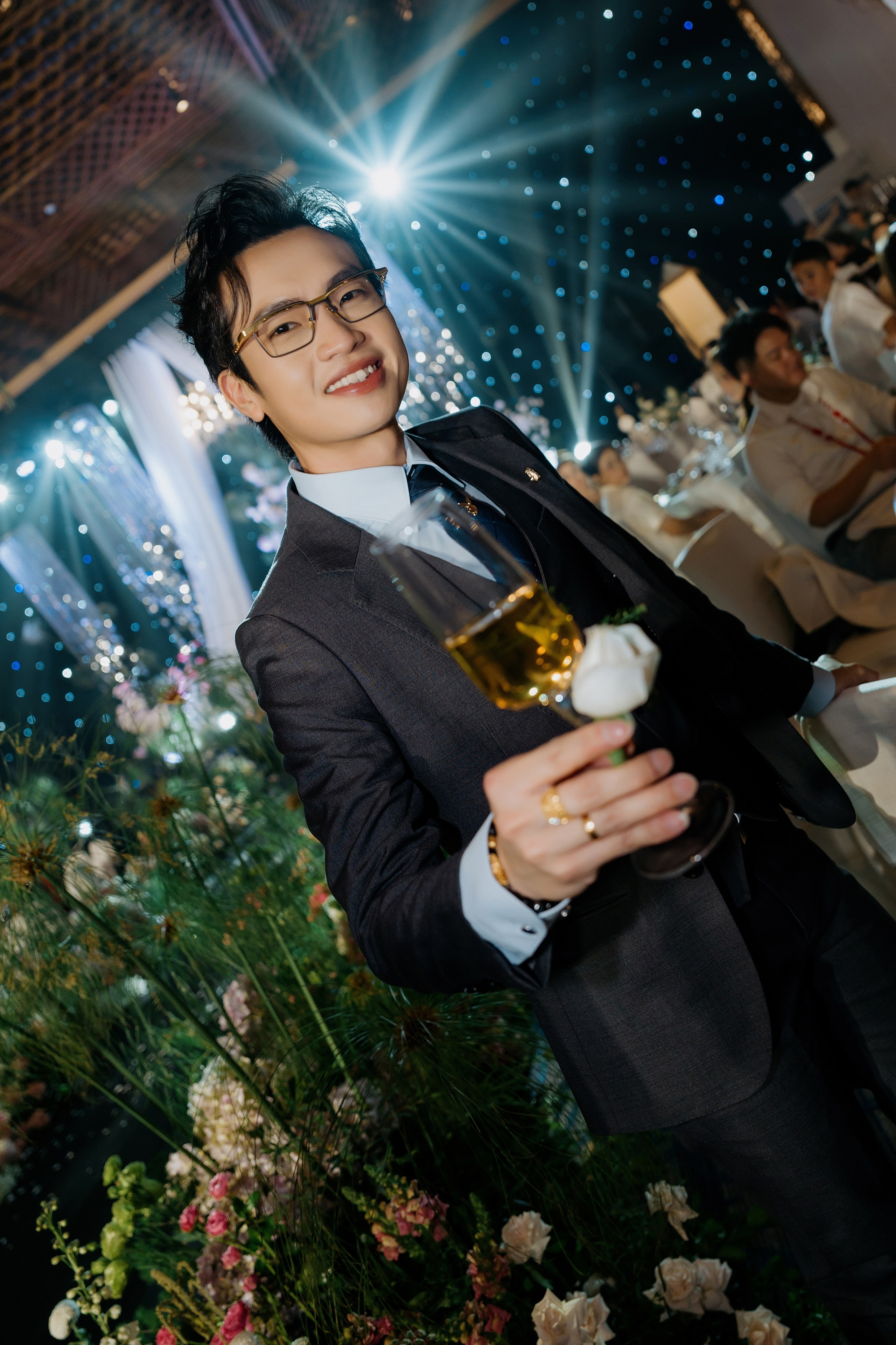 Nicholas & KimThanh / GemCenter 24.05.2026. Nhiếp ảnh gia đám cưới hàng đầu tại Thành Phố Hồ Chí Minh