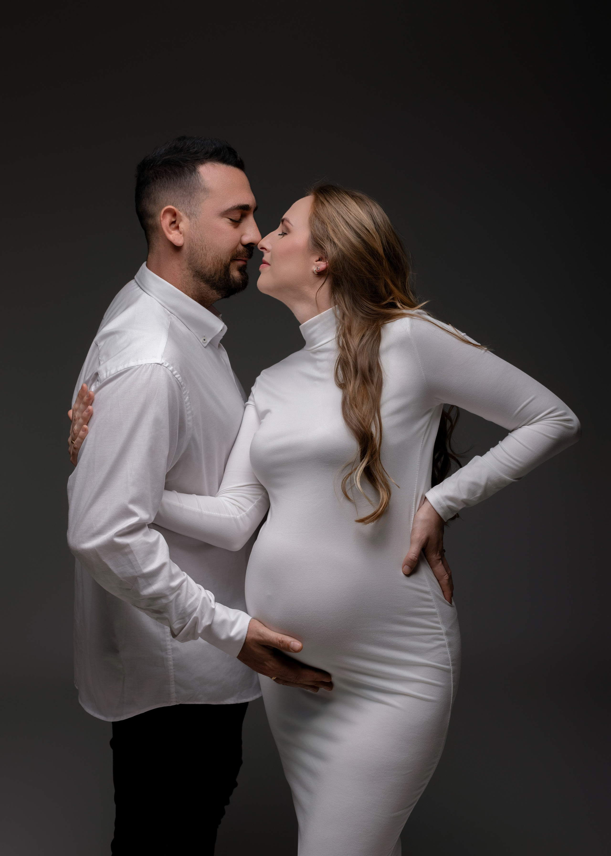 una sesión de fotos ,sesión de fotos para , sesión de fotos Almería , fotografía Almería , fotos premamá ,sesión de fotos embarazo , sesión de fotos Maternidad ,sesión de fotos Embarazo en exteriores , fotos embarazo en la playa . sesión de fotos de embarazo en Estudio, fotografía de retrato Almería ,Estudio de fotografía para embarazadas y maternidad , Estudio Embarazadas fotos , mejor fotógrafo de Embarazo Almería , fotografía Embarazo en Almería 