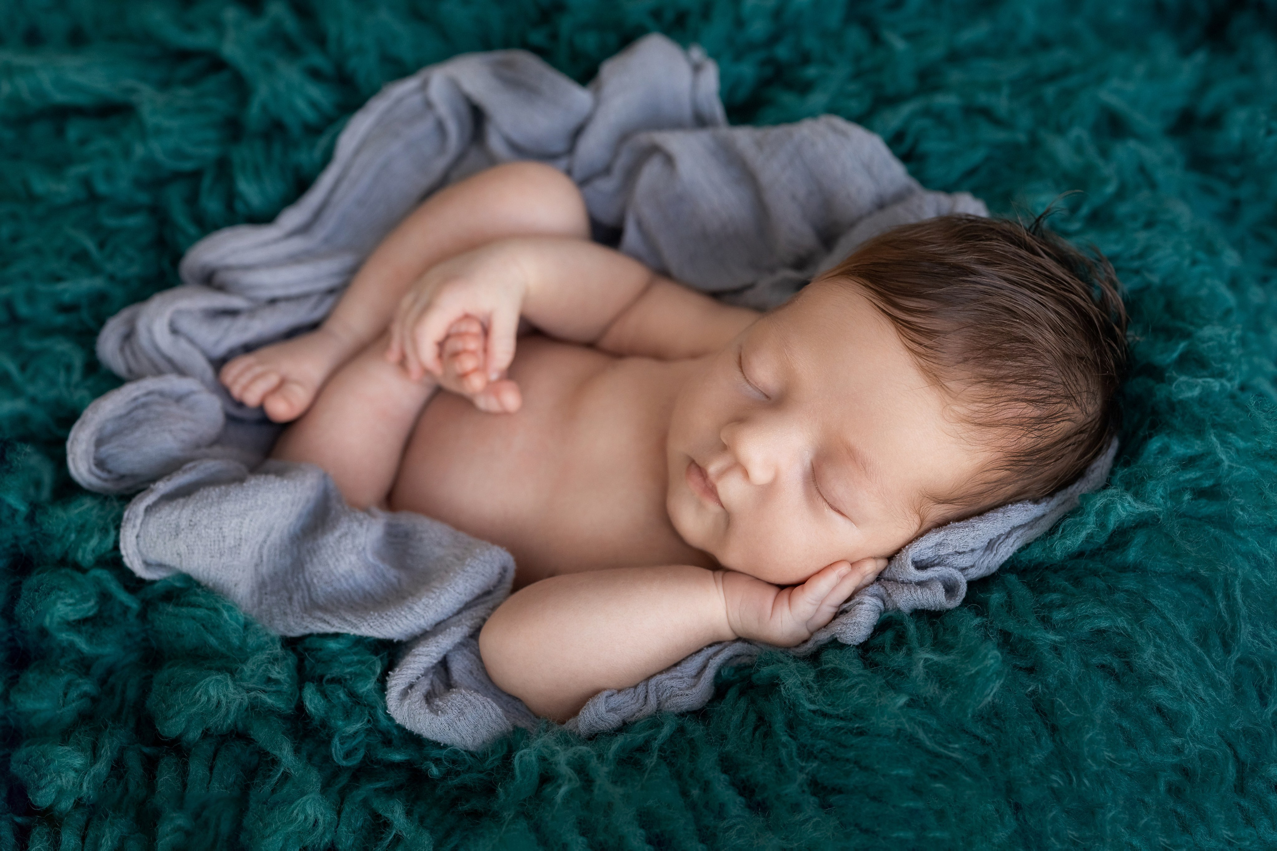 Nounascuti. Fotograf de familie la Ungheni și Reggio-Emilia, Alessia Slivca