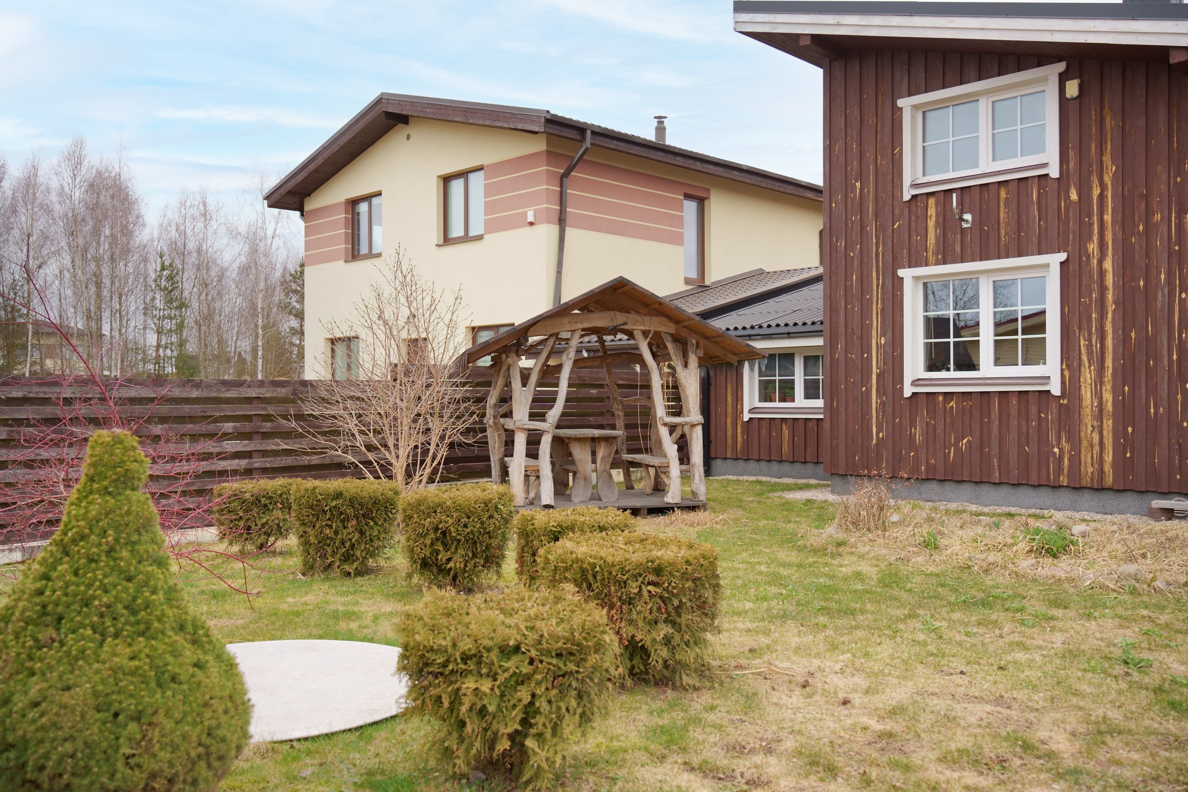 Sebastijoniškių g. 17. Elina Sapiega fotografė Vilniuje