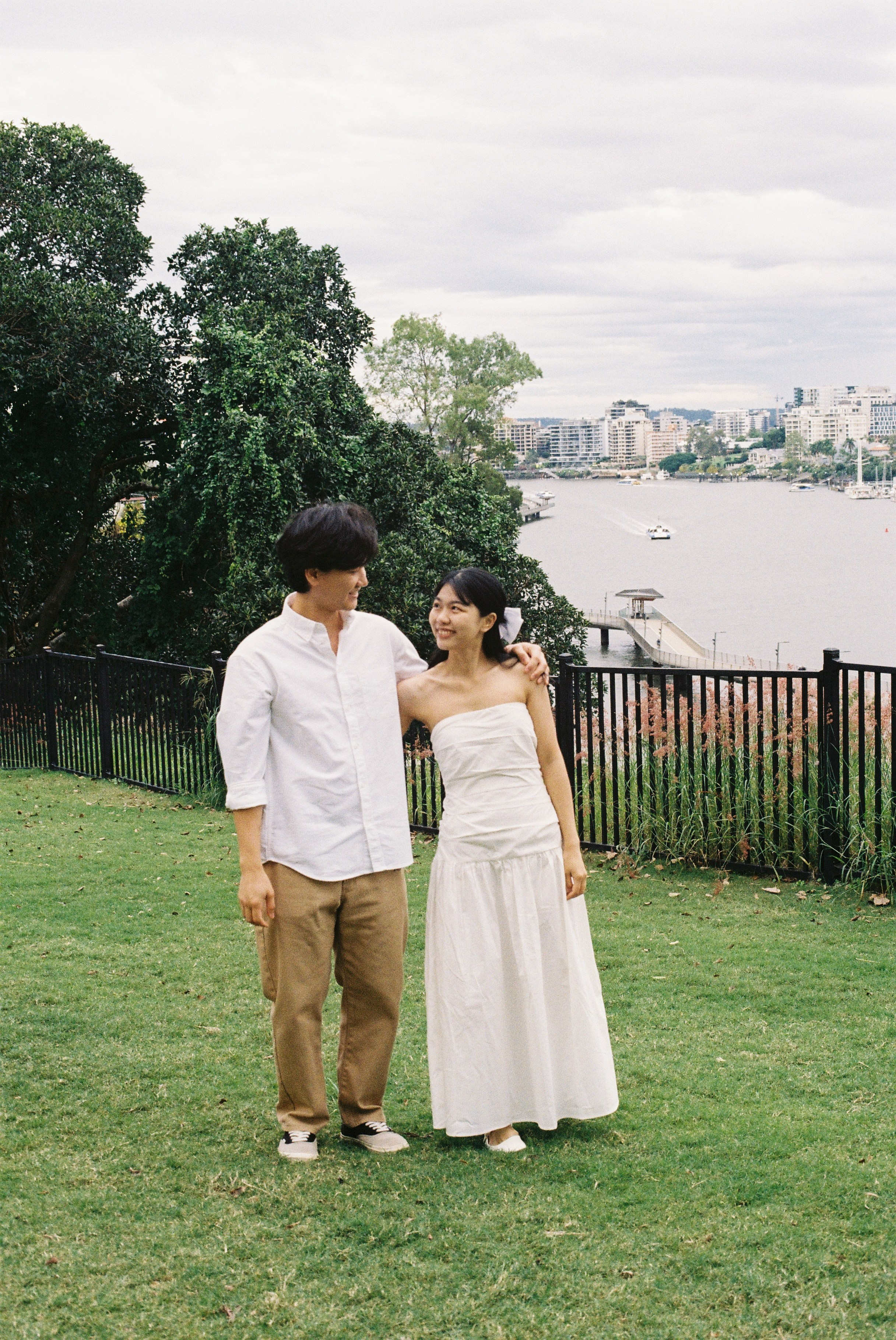 Chonlita&Ench. Film portrait photographer
