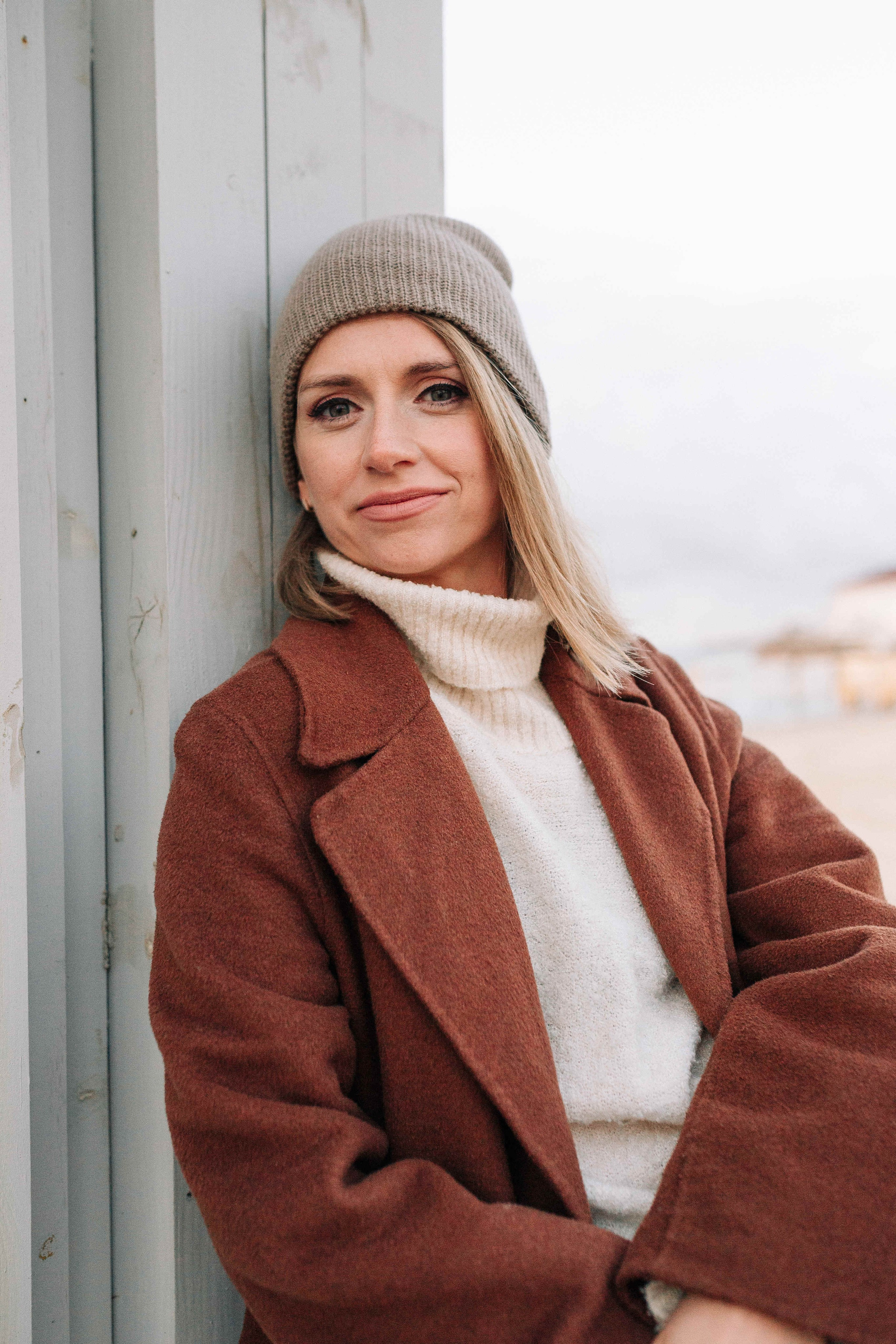 WINTER PHOTOSESSION AT THE SEA. Https://shi-photo.com/