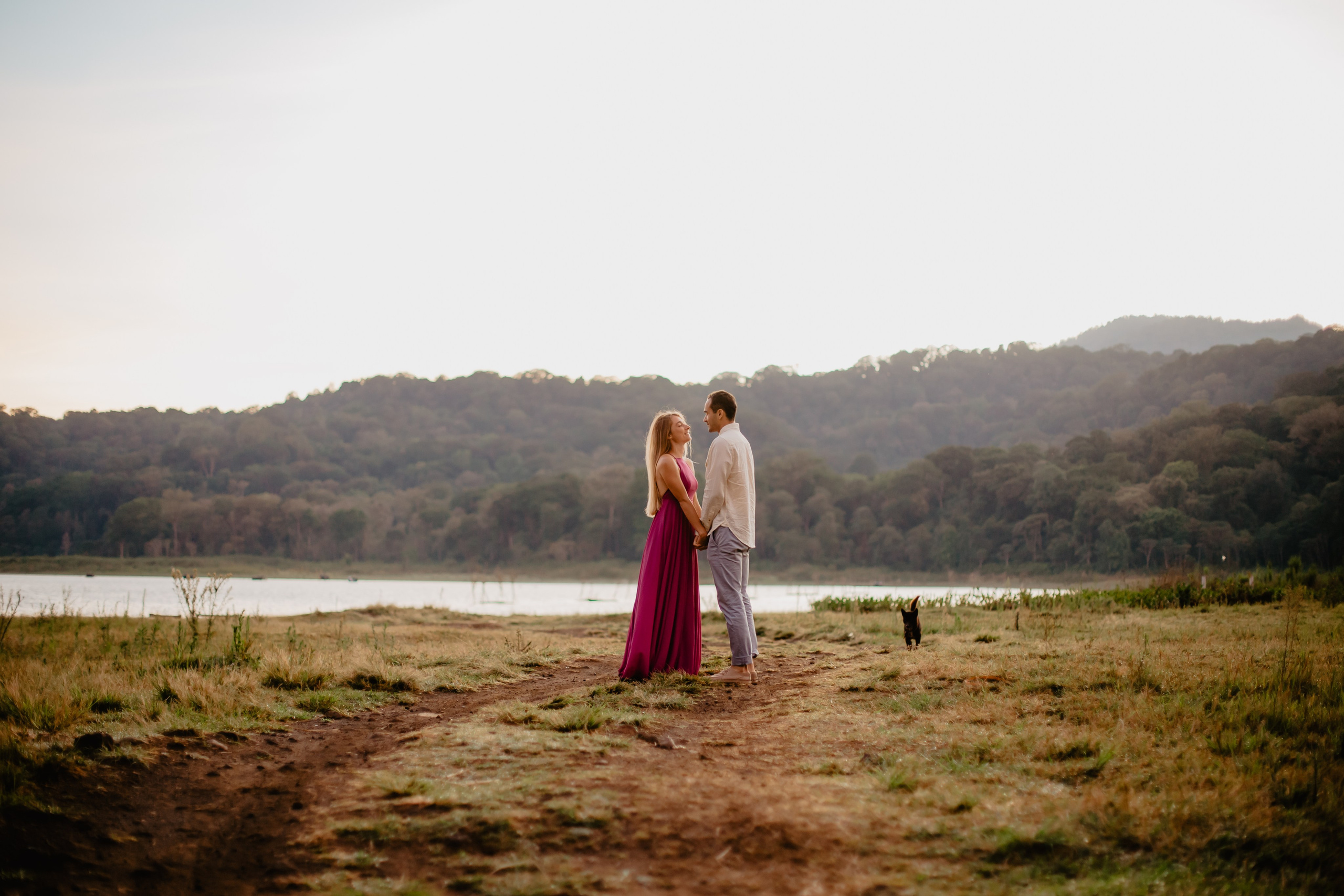 Honeymoon photo shoot in Bali. Female Photographer in Bali