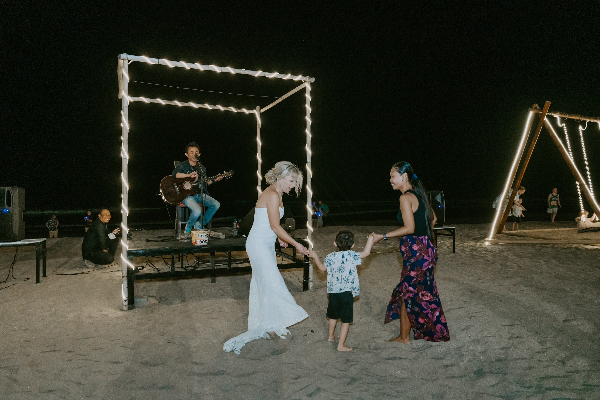 Kim & Ted. Female Photographer in Bali