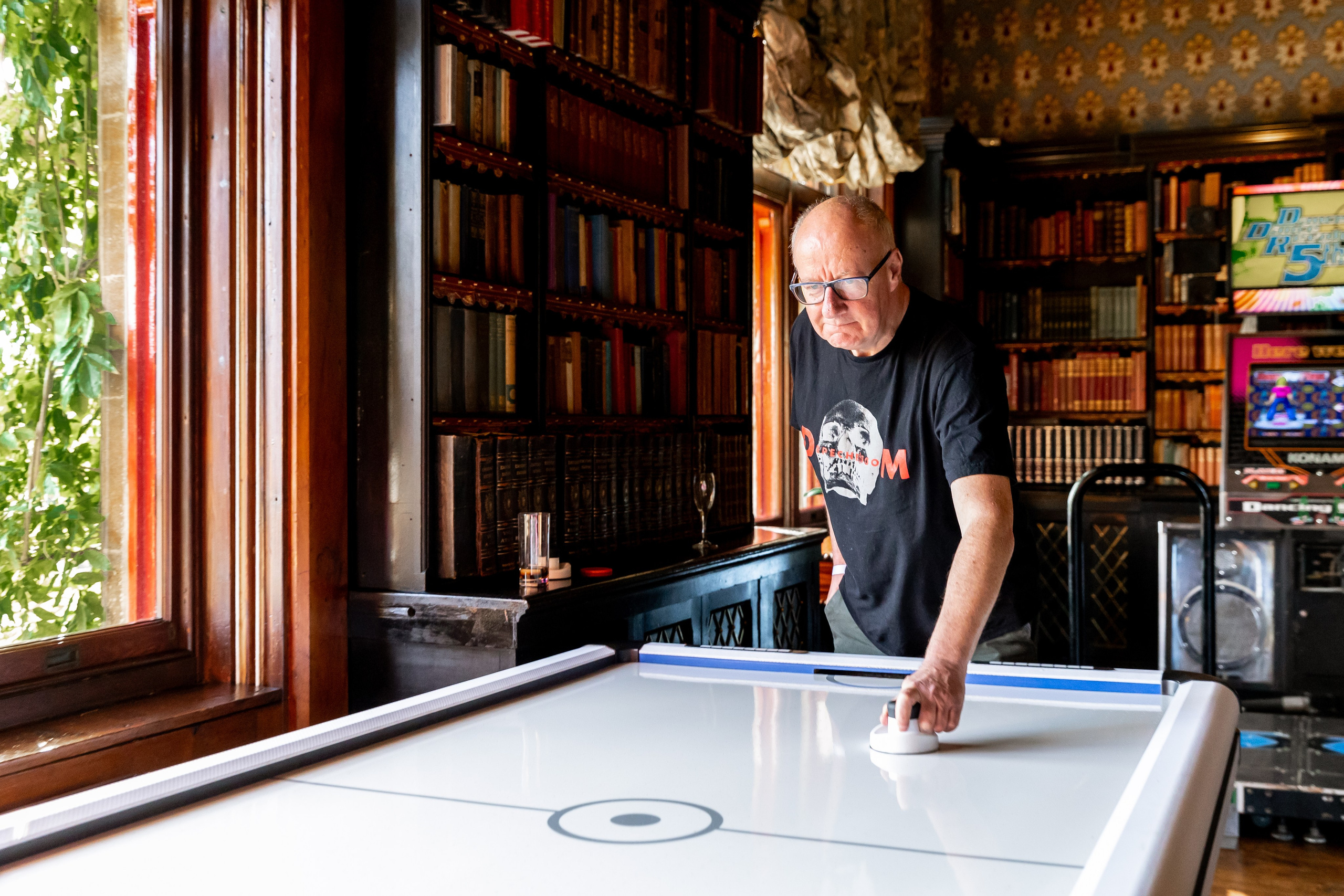 BobFest'23 in 2 days — TRUE LEGEND. September, 2023. Timeless Wedding & Event Photography from London to the world