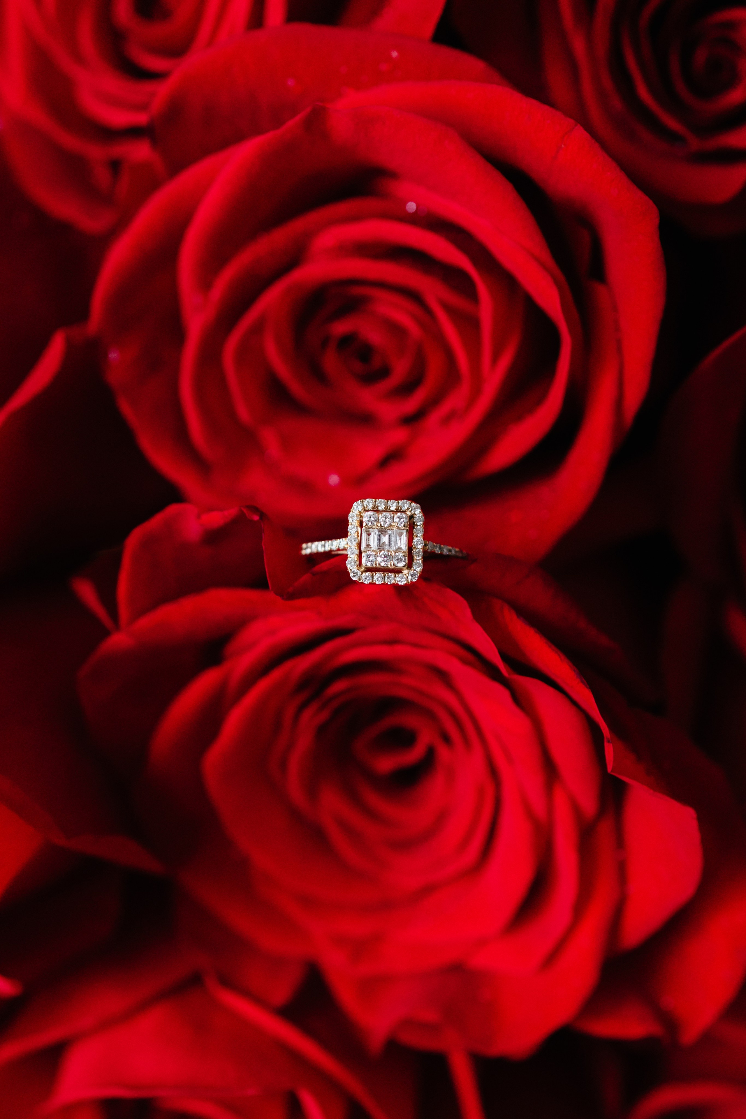 PORTFOLIO. Wedding Photographer Editorial Storytelling Cluj, Romania & Europe|Lore Photography