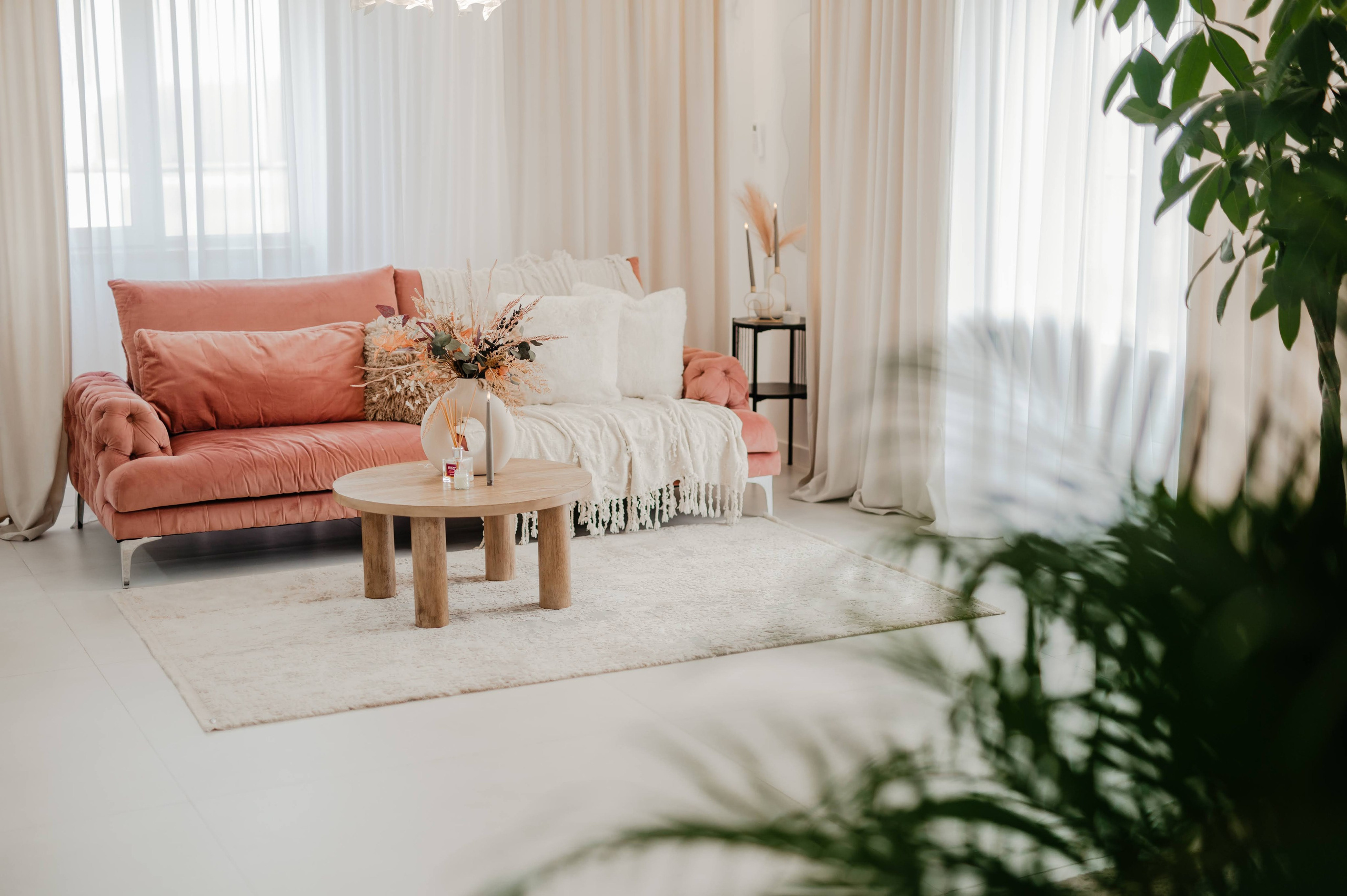 Proiecte Imobiliare. Iustin Olariu Films