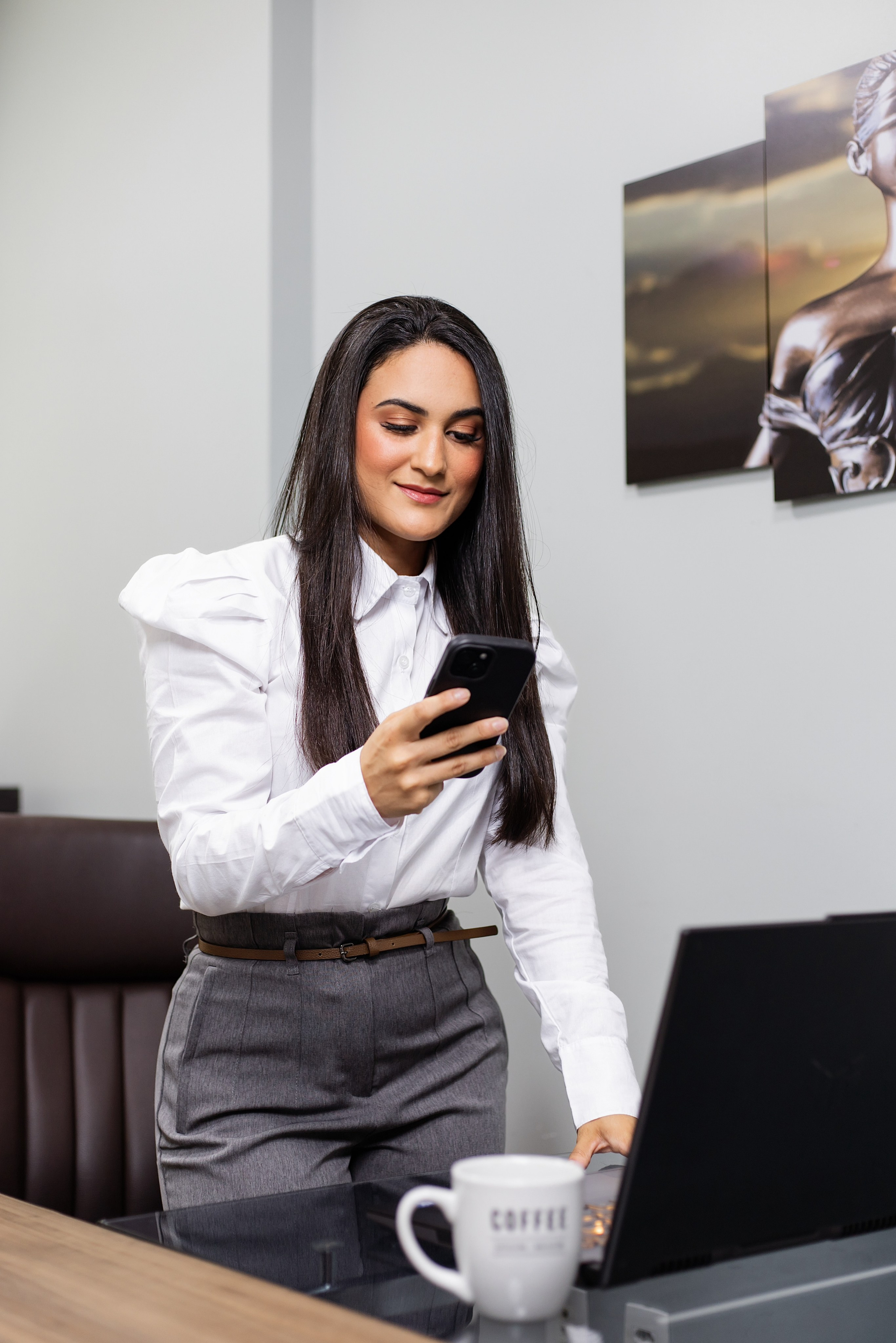 CORPORATIVO. Eu Talyssa Mendonça (Fotógrafa, Goiânia — GO)