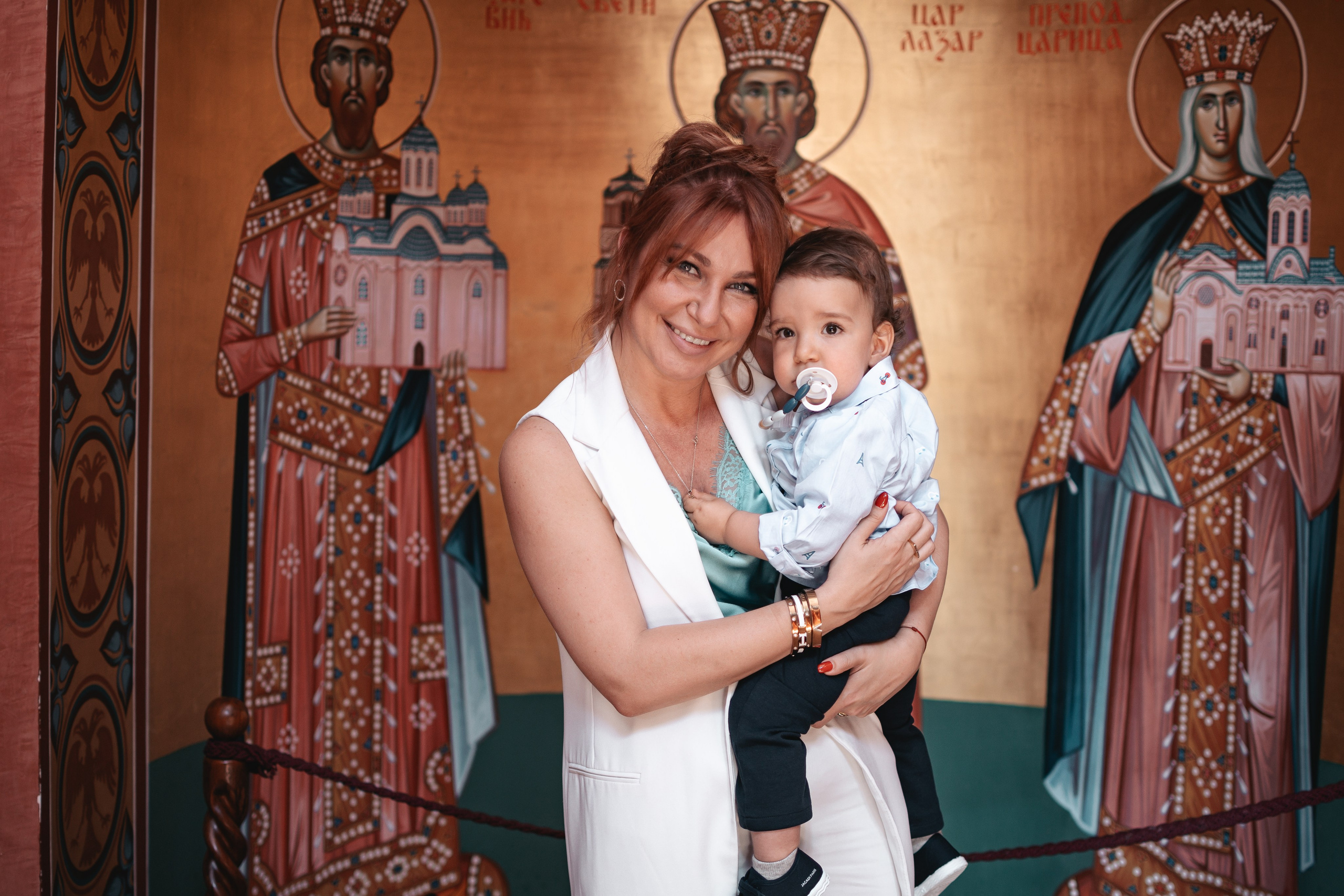 Lazar, krštenje i rođendan. BambinaaPhotography