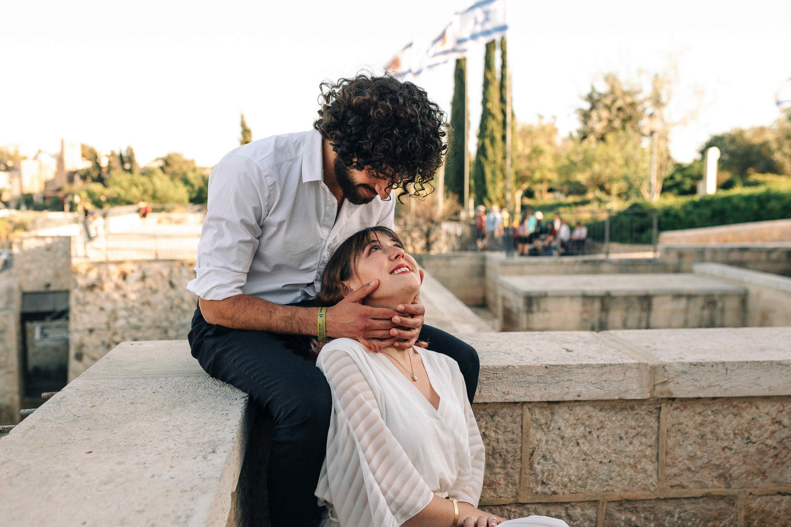 WINE AND LOVERS. PHOTOGRAPHER IN ISRAEL