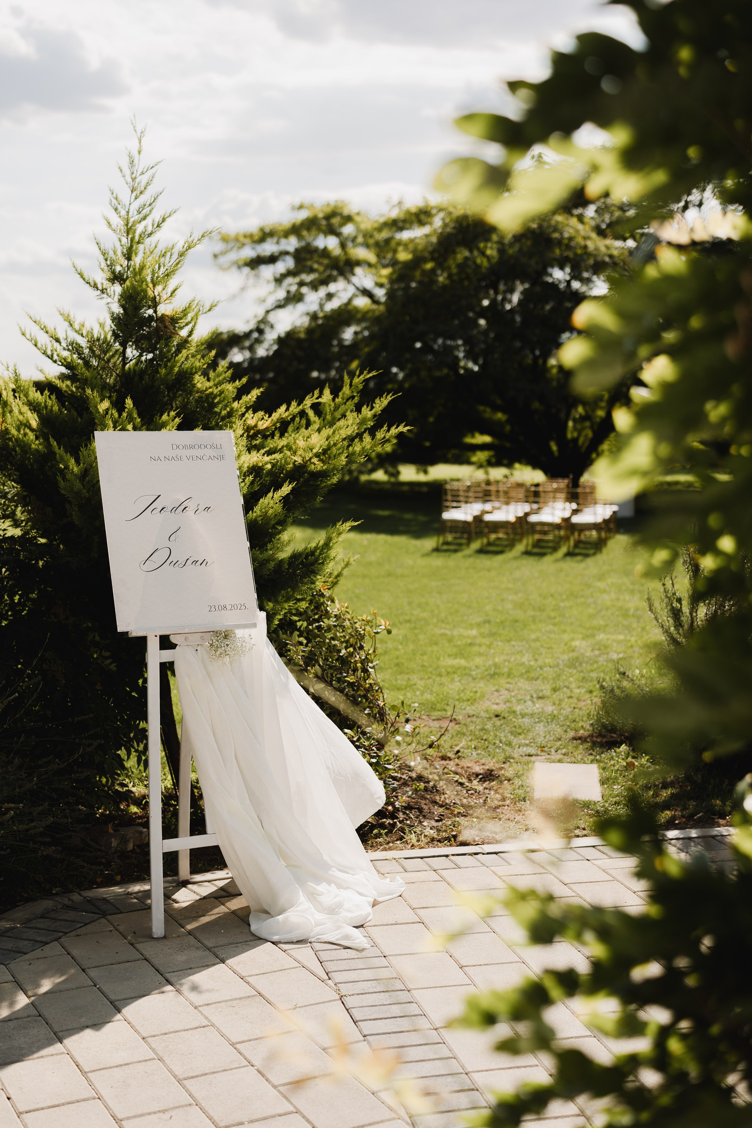 Venčanje Teodore i Dušana u Čeneju Villa Viko. Fotografisanje venčanja - Milan Luković