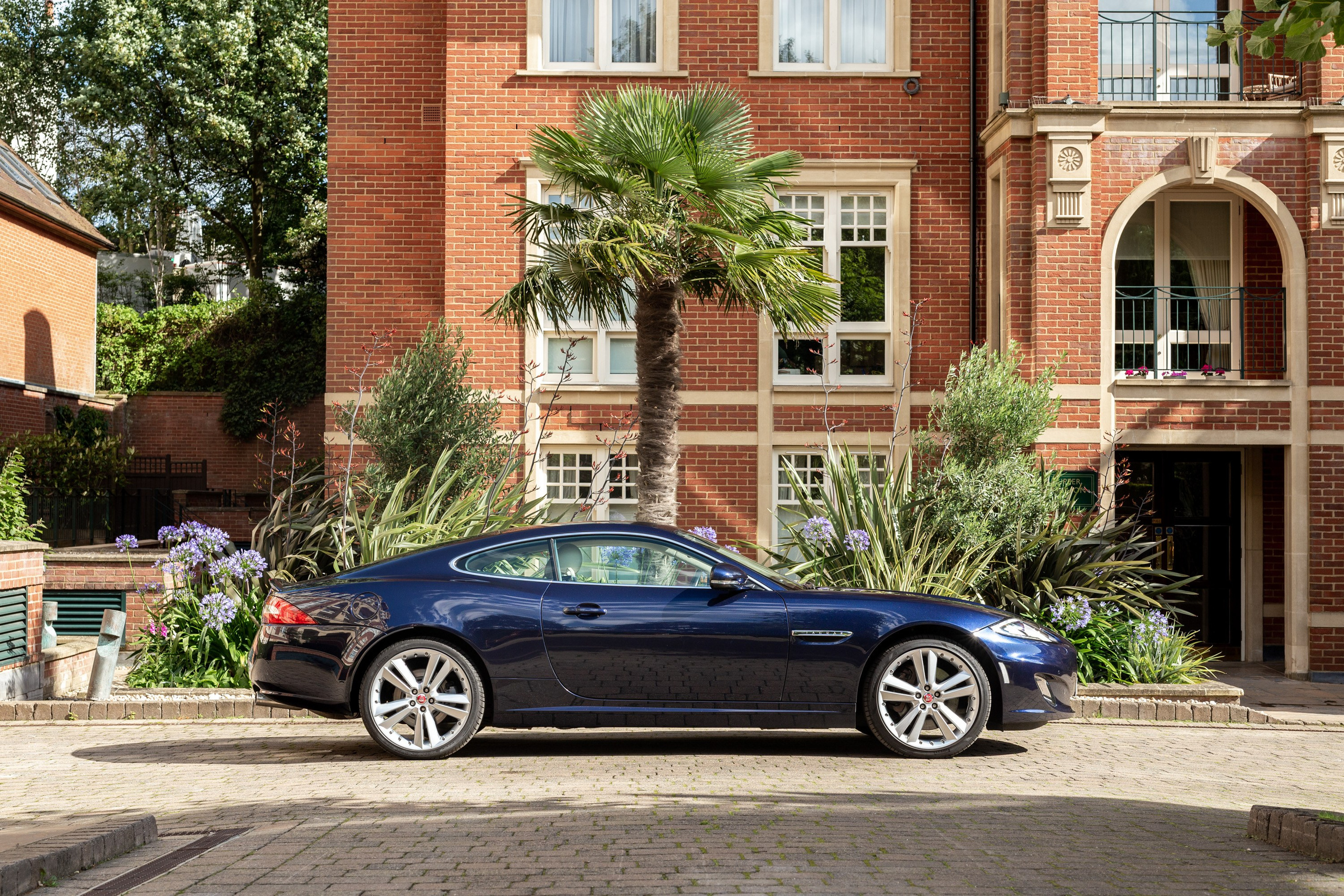 Auctions. Automotive photographer based in London