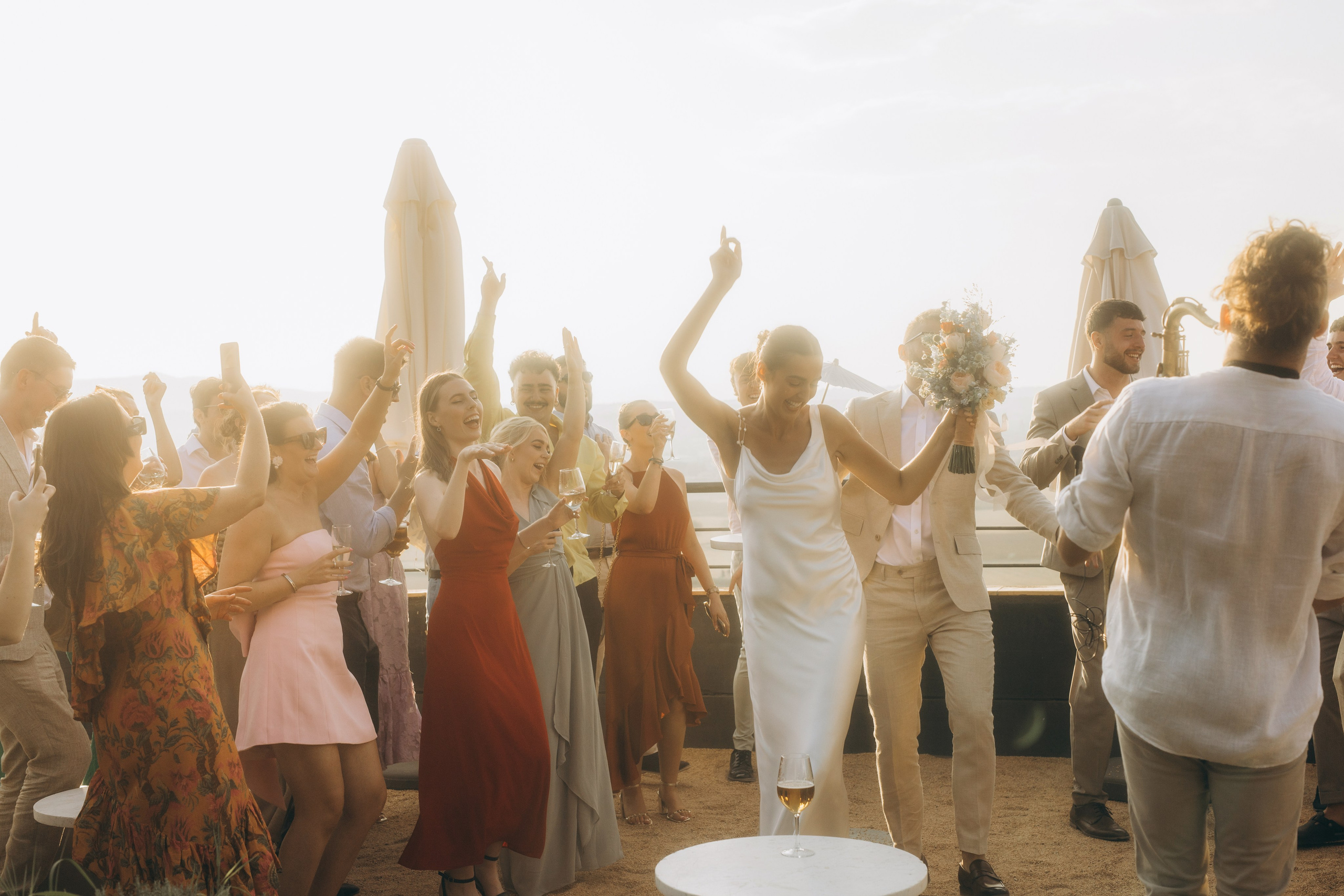 Lauren & Jamie. Hotel Castell d’Emporda. Paola fotógrafo / videografo de bodas en Barcelona