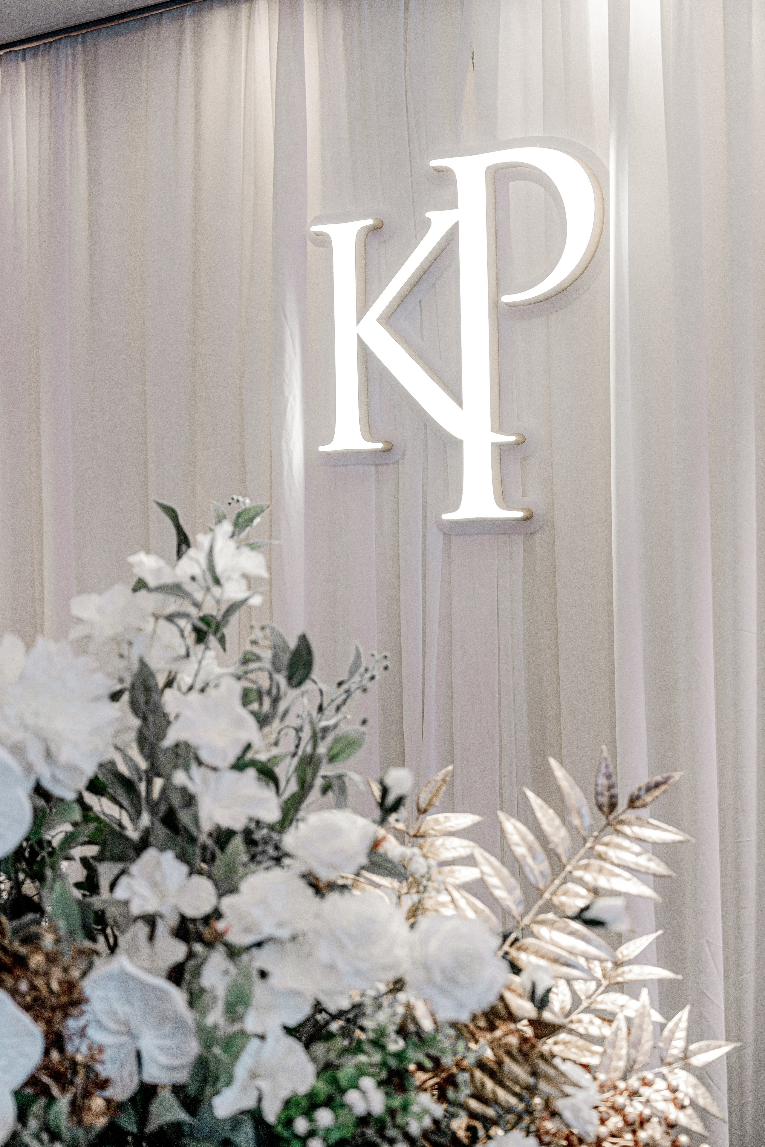 KELLY & PHOBY. PHOTOGRAPHER IN HONG KONG (WEDDING, FASHION, FAMILY, EVENTS)