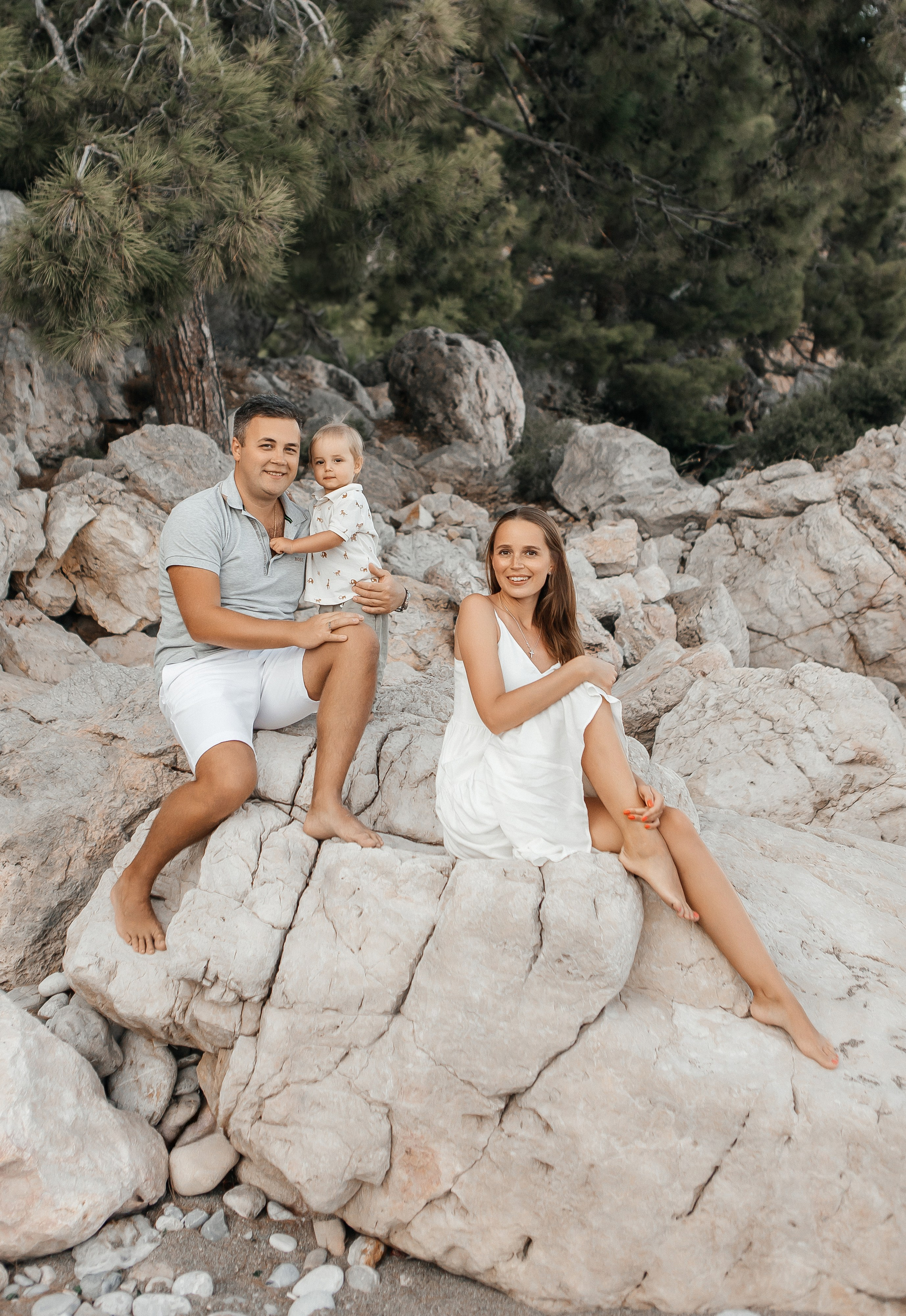 Пляж со скалами. Фотограф в Анталии, Кемере и Белеке