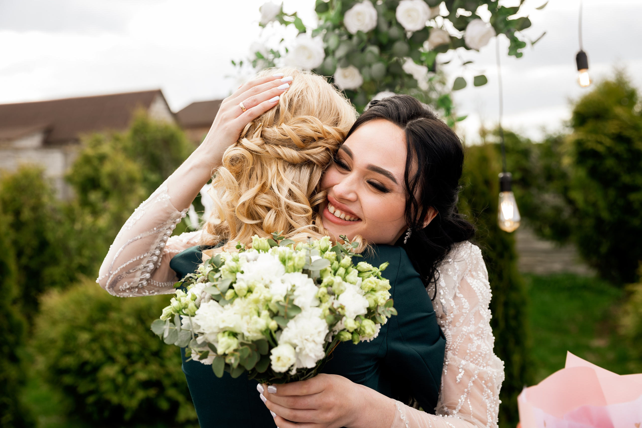 Irina Ermak Hudson Valley wedding photographer. Irina Ermak wedding photographer in New York