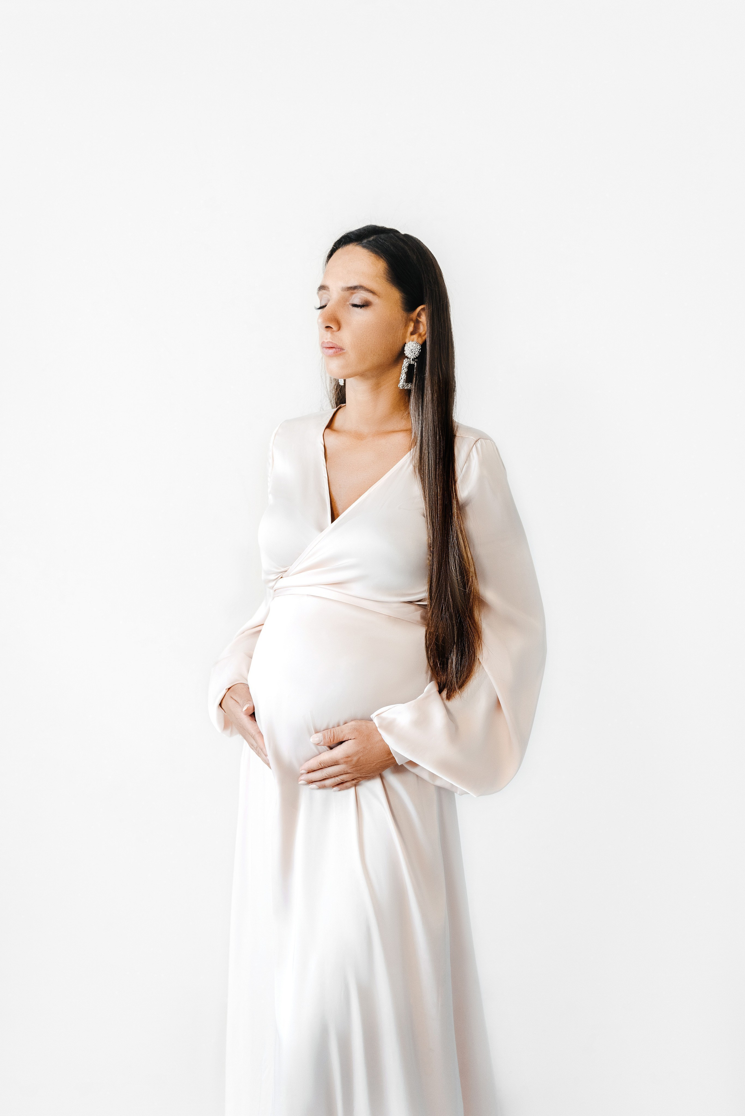 IN STUDIO. Svitlana Miahka fotografa a Genova