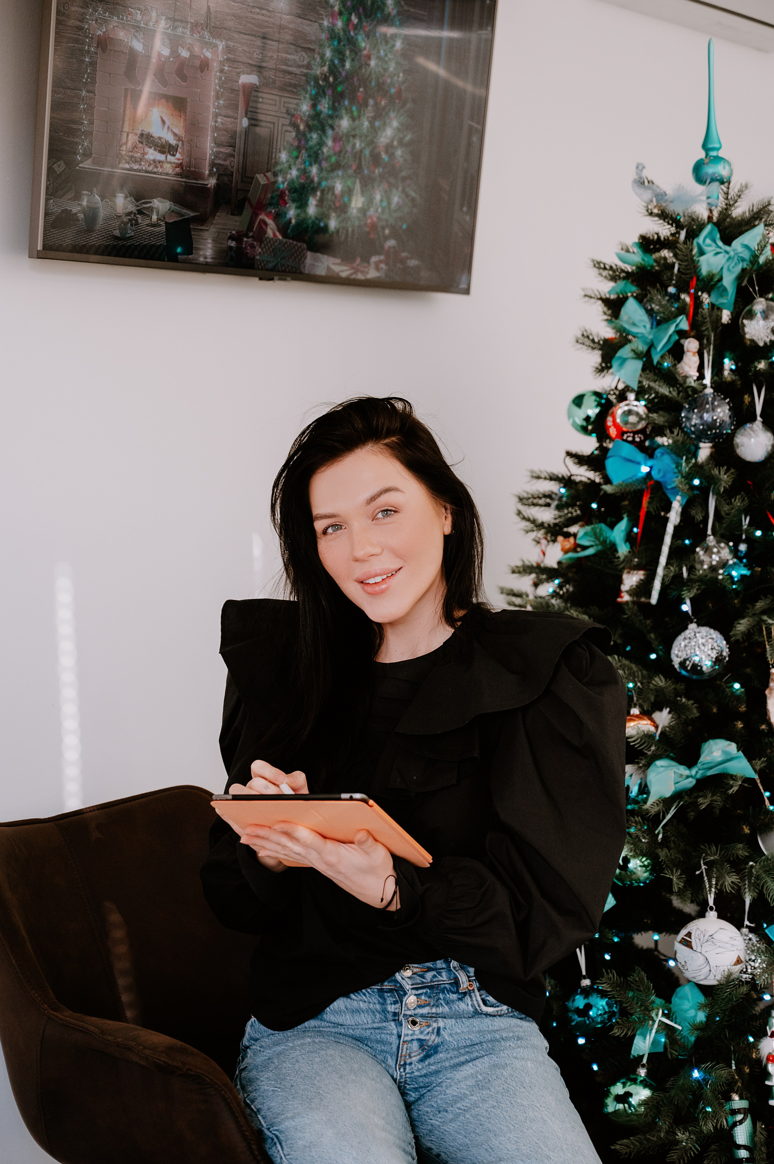 EDClinic dentistry in Prague. ANNA-MARIA PHOTO CONTENT CREATOR — фотограф, эстет, художник и визуальный эксперт в Instagram, работающий в Праге