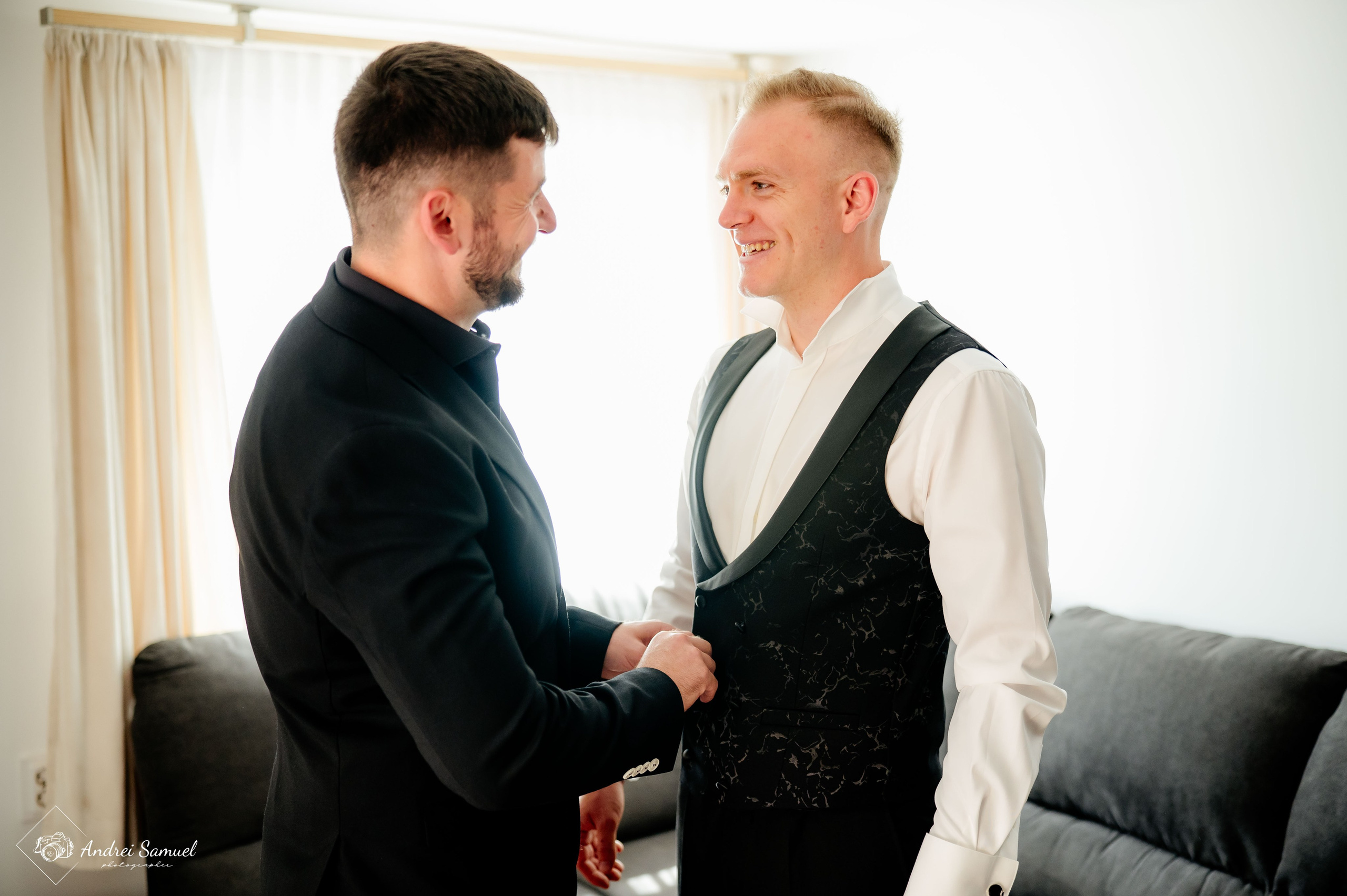 Anca & Daniel. Andrei Samuel – Fotograf București | Evenimente, Studio, Imobiliare, Produs