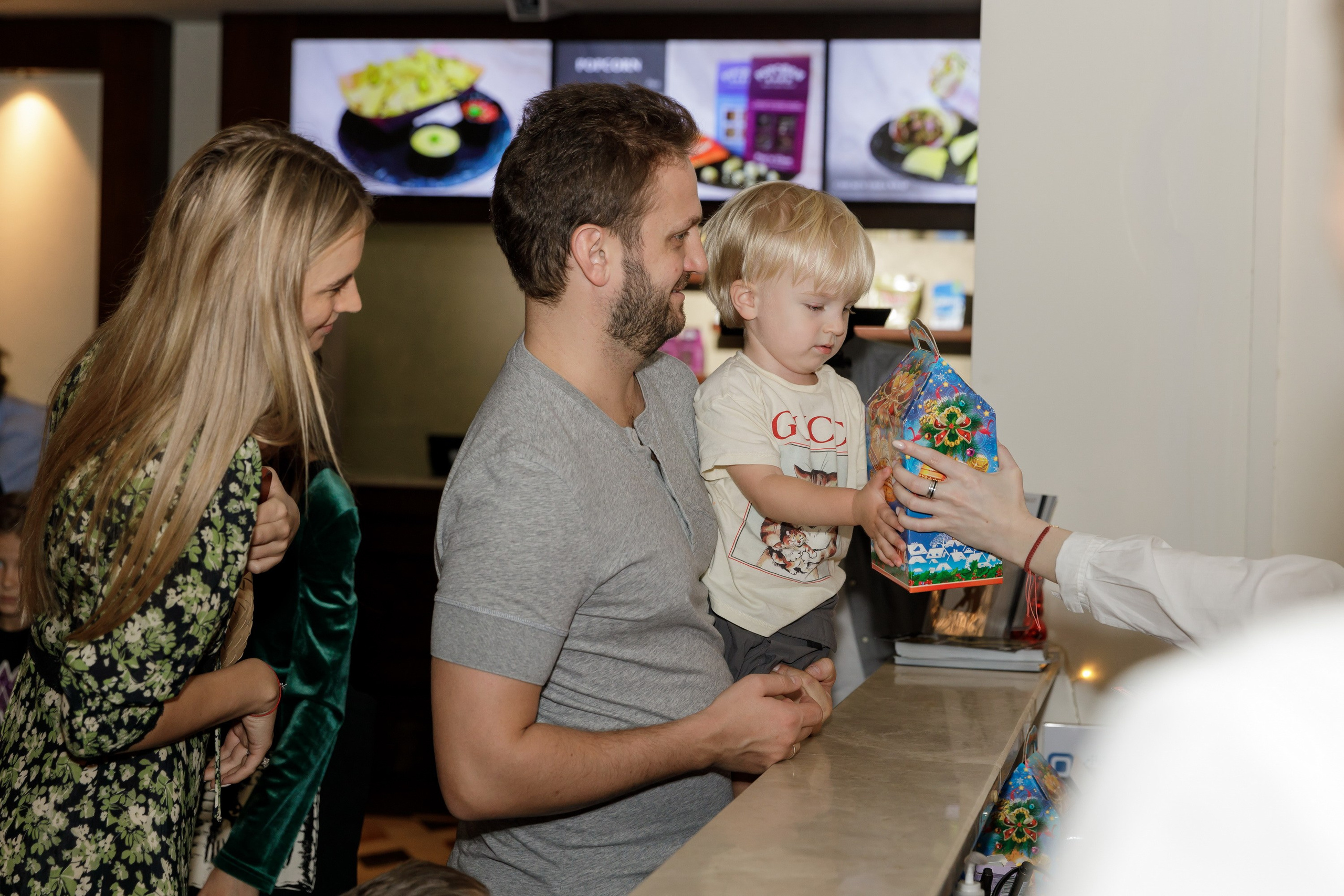 Новогодняя сказка для журнала Русские Эмираты, Дубай 2024. Фотограф Анна Кучерявая | Свадьбы и мероприятия в Дубае