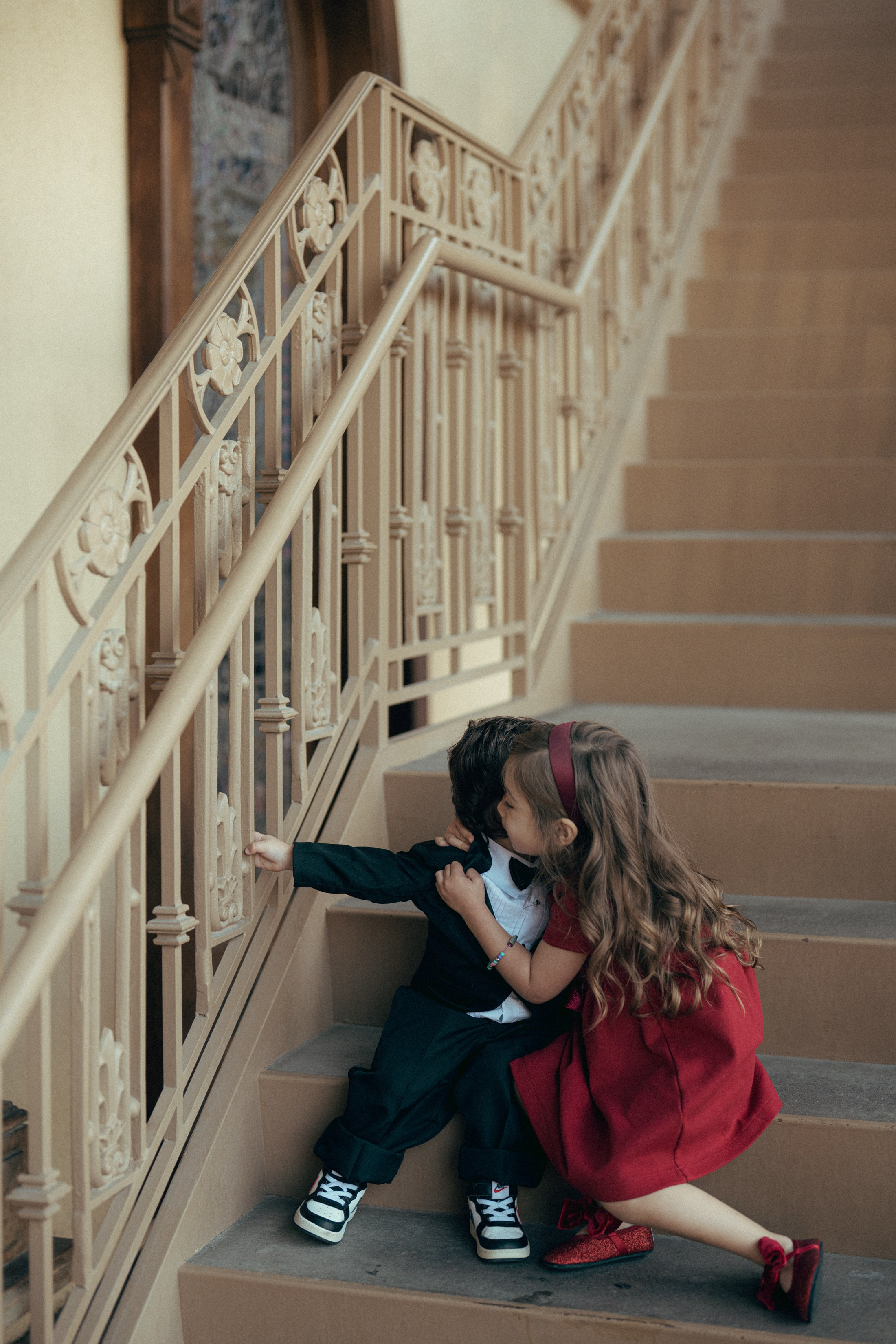 Brianna, Glenn, Jojo and Emmett. Wedding & elopement photographer Viktoriya Kravtsov. Las Vegas